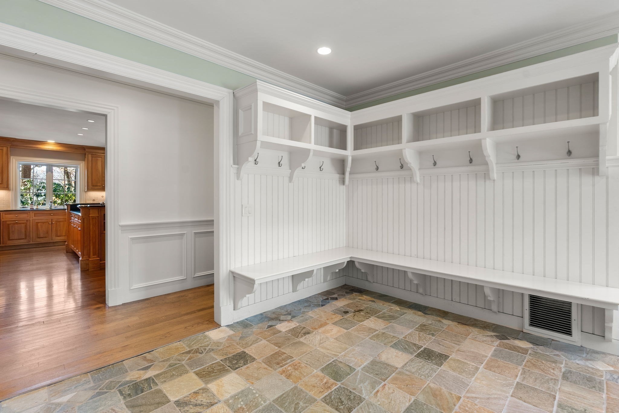 182 Winding River Road, Wellesley, MA 02482 - Image 20