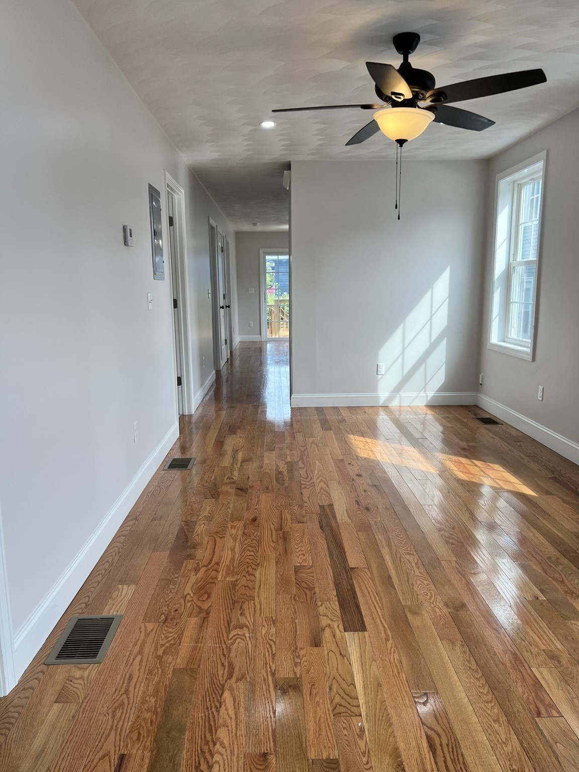 561 Potters Ave, Providence, RI 02907 - Image 13