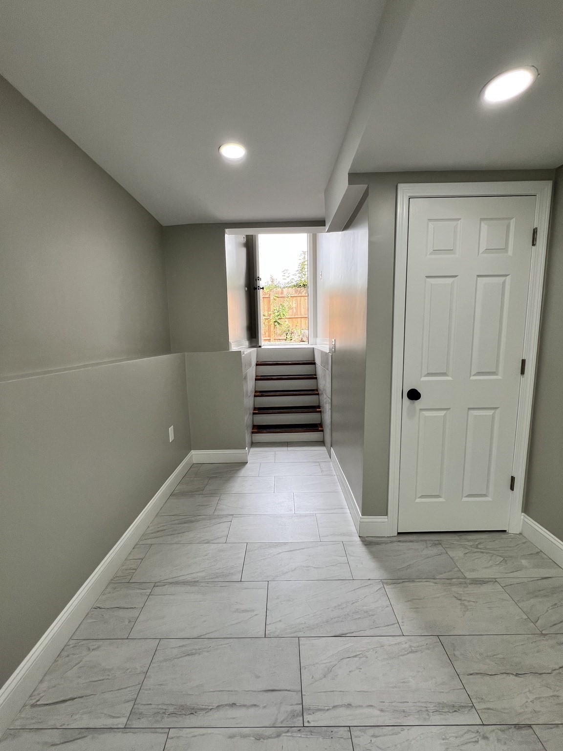 561 Potters Ave, Providence, RI 02907 - Image 26