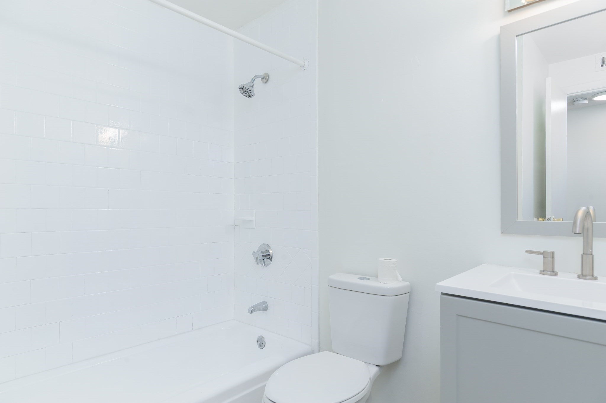 8 Shadowbrook Ln Unit 39, Milford, MA 01757 - Image 14