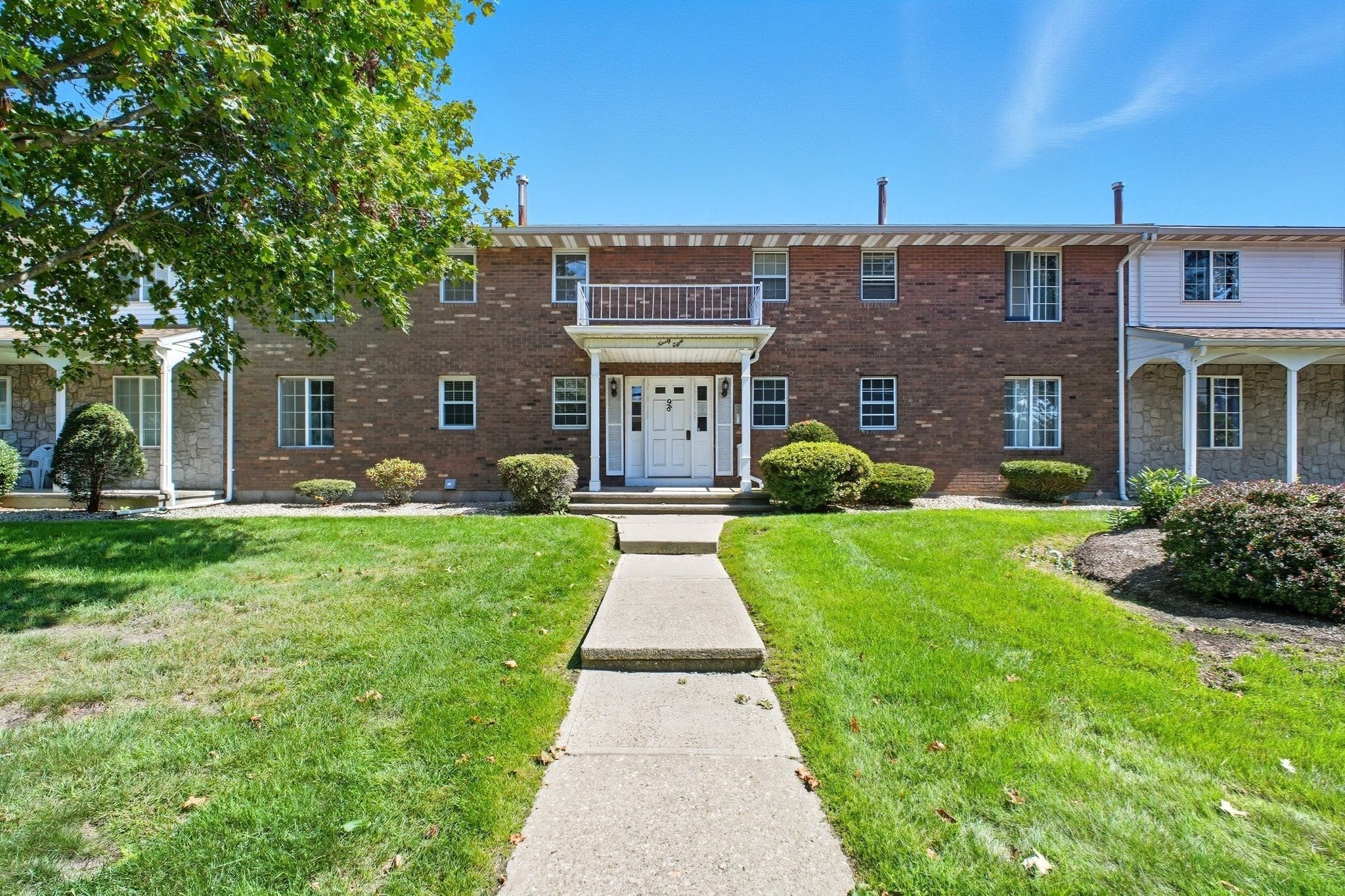 98 Fuller St Unit 32, Ludlow, MA 01056 - Image 1