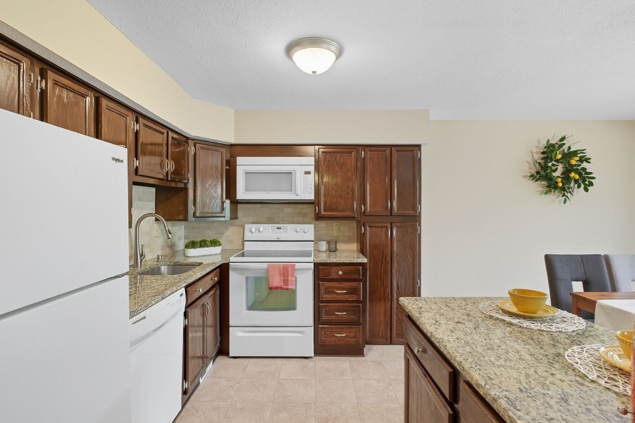98 Fuller St Unit 32, Ludlow, MA 01056 - Image 12