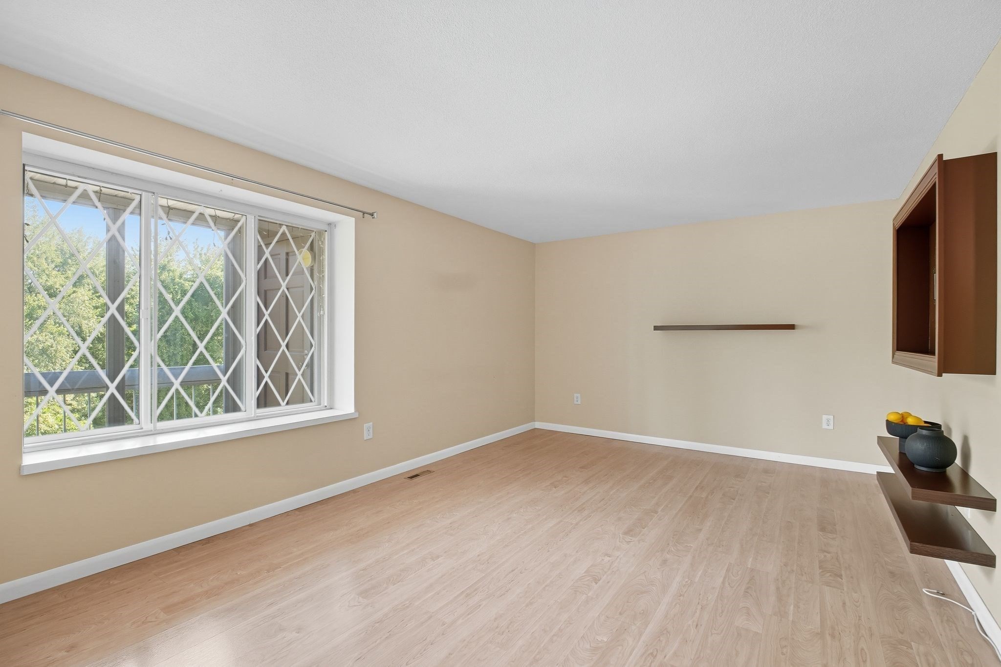 98 Fuller St Unit 32, Ludlow, MA 01056 - Image 15