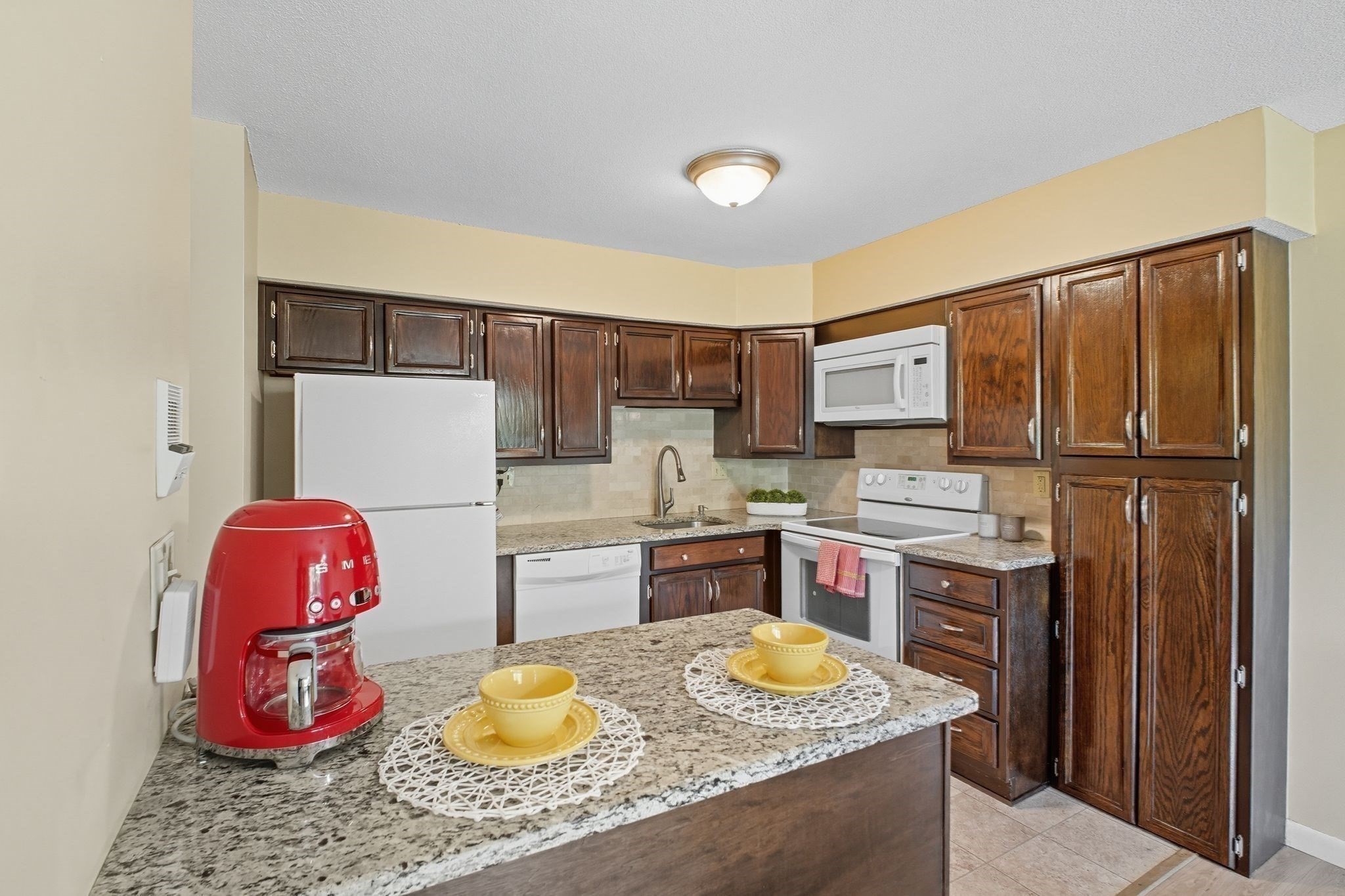 98 Fuller St Unit 32, Ludlow, MA 01056 - Image 10