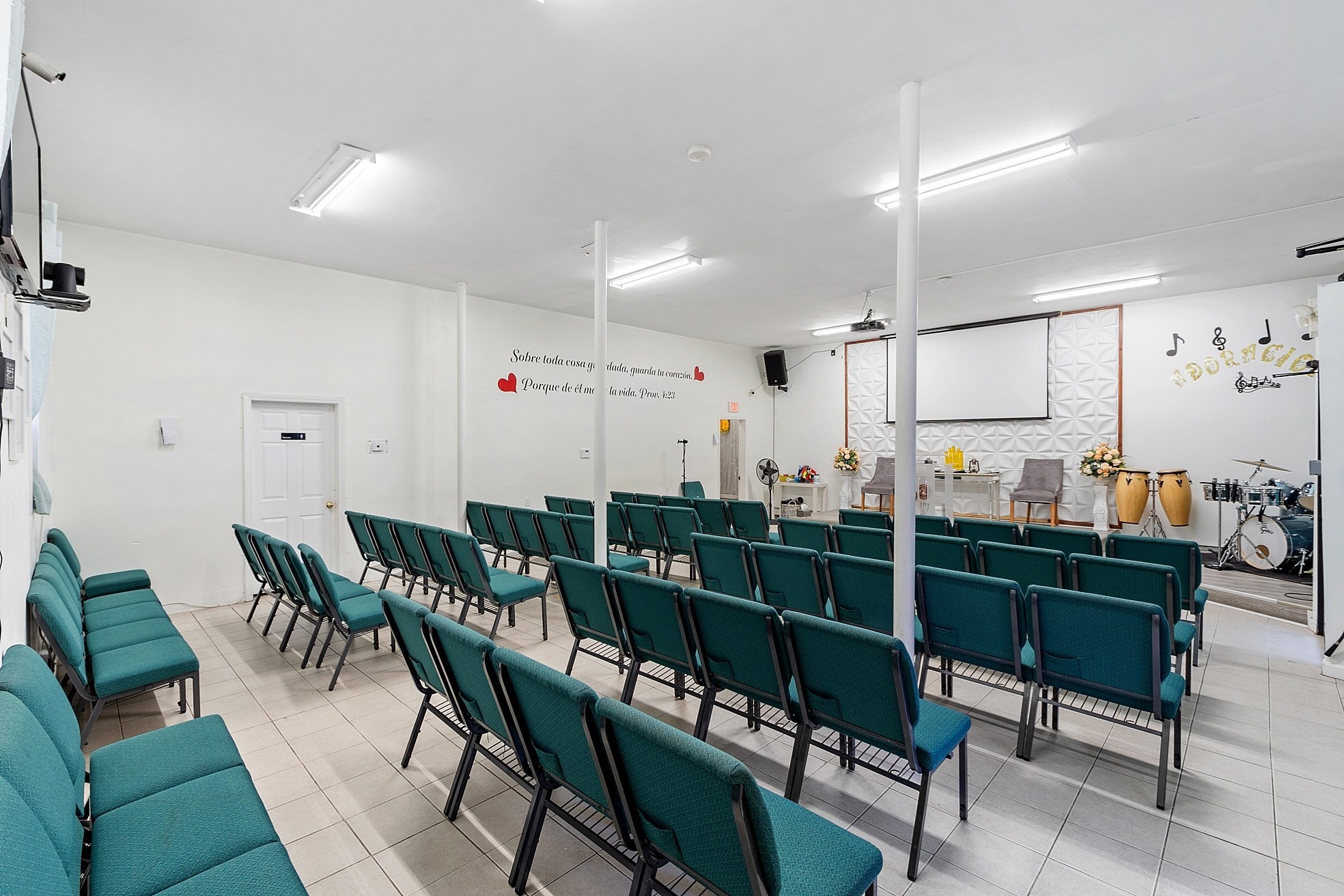 191 Newbury, Lawrence, MA 01842 - Image 7