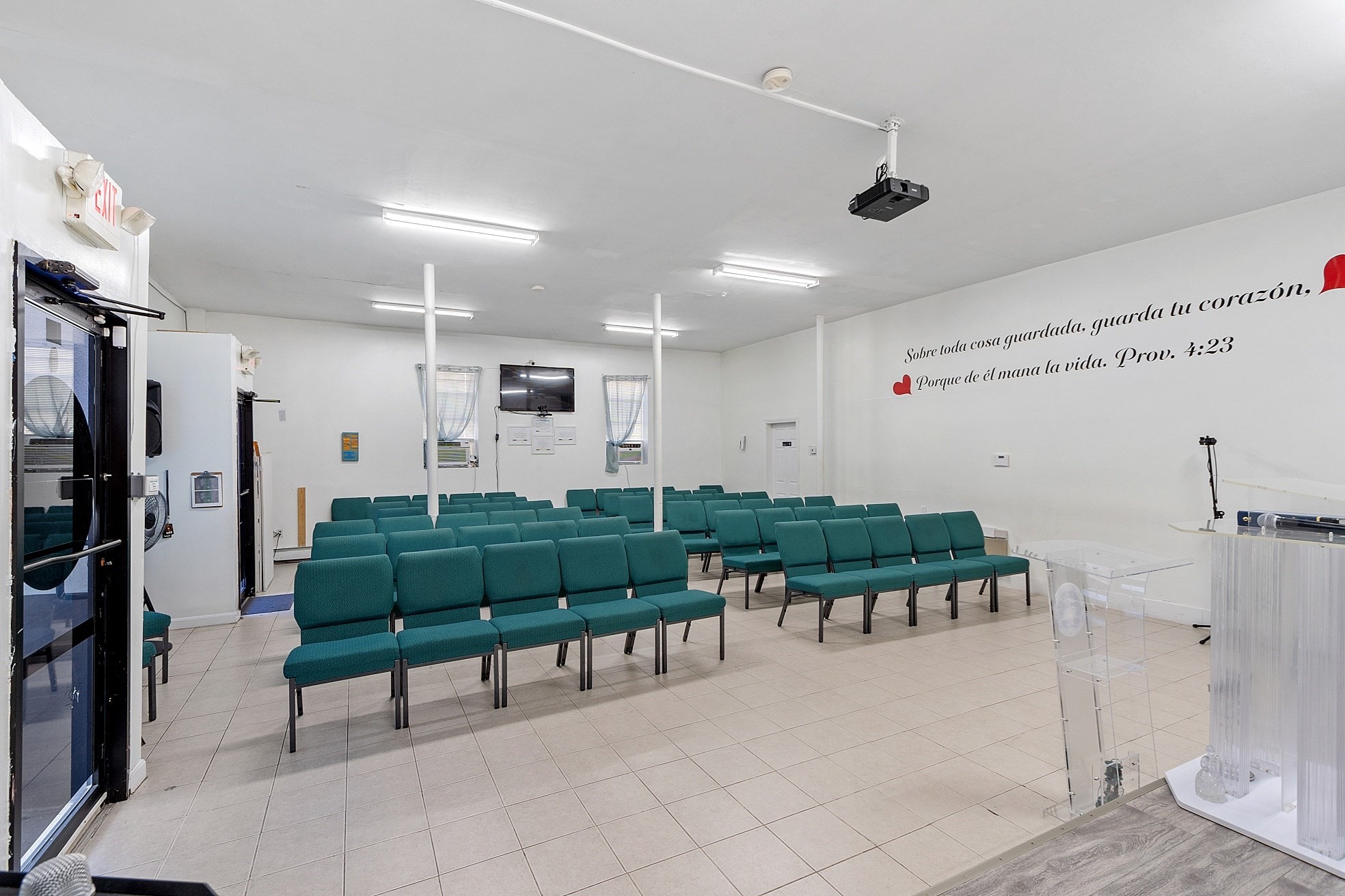 191 Newbury, Lawrence, MA 01842 - Image 10