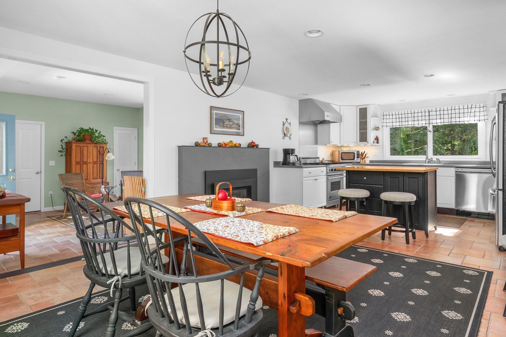 70 Acre Hill Rd, Barnstable, MA 02630