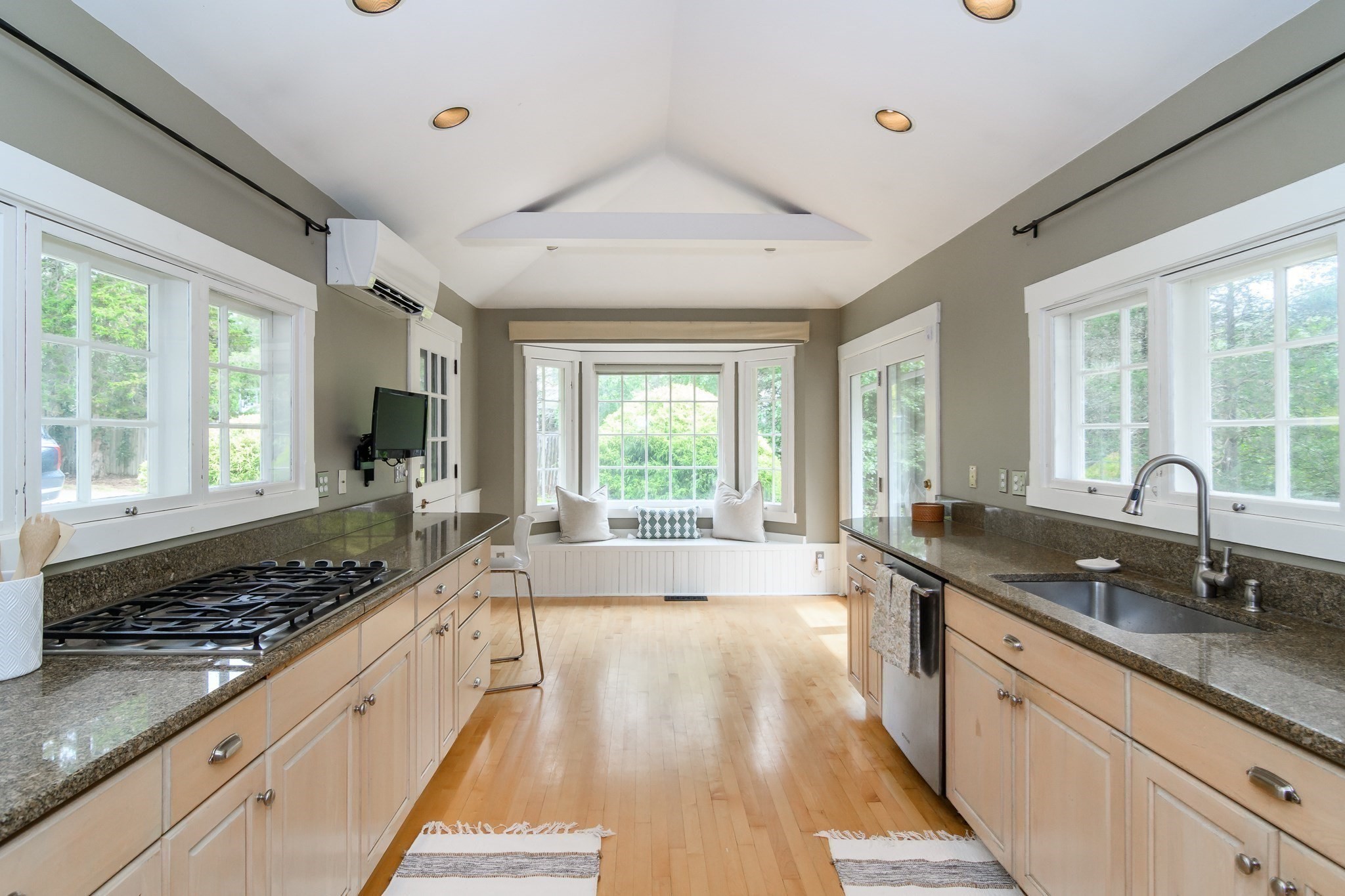 6 Brook Street, Sherborn, MA 01770 - Image 9