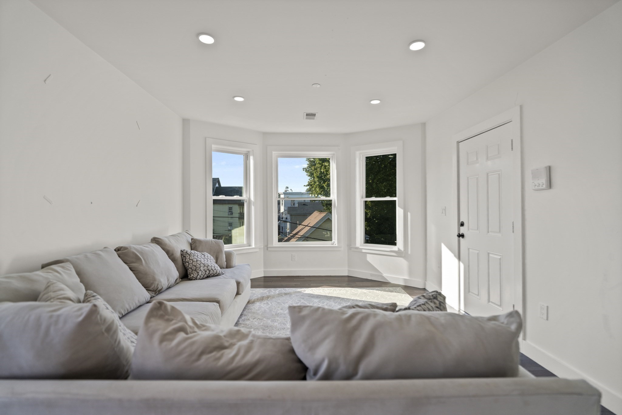 11 Seymour Ave Unit 3, Lynn, MA 01902 - Image 4