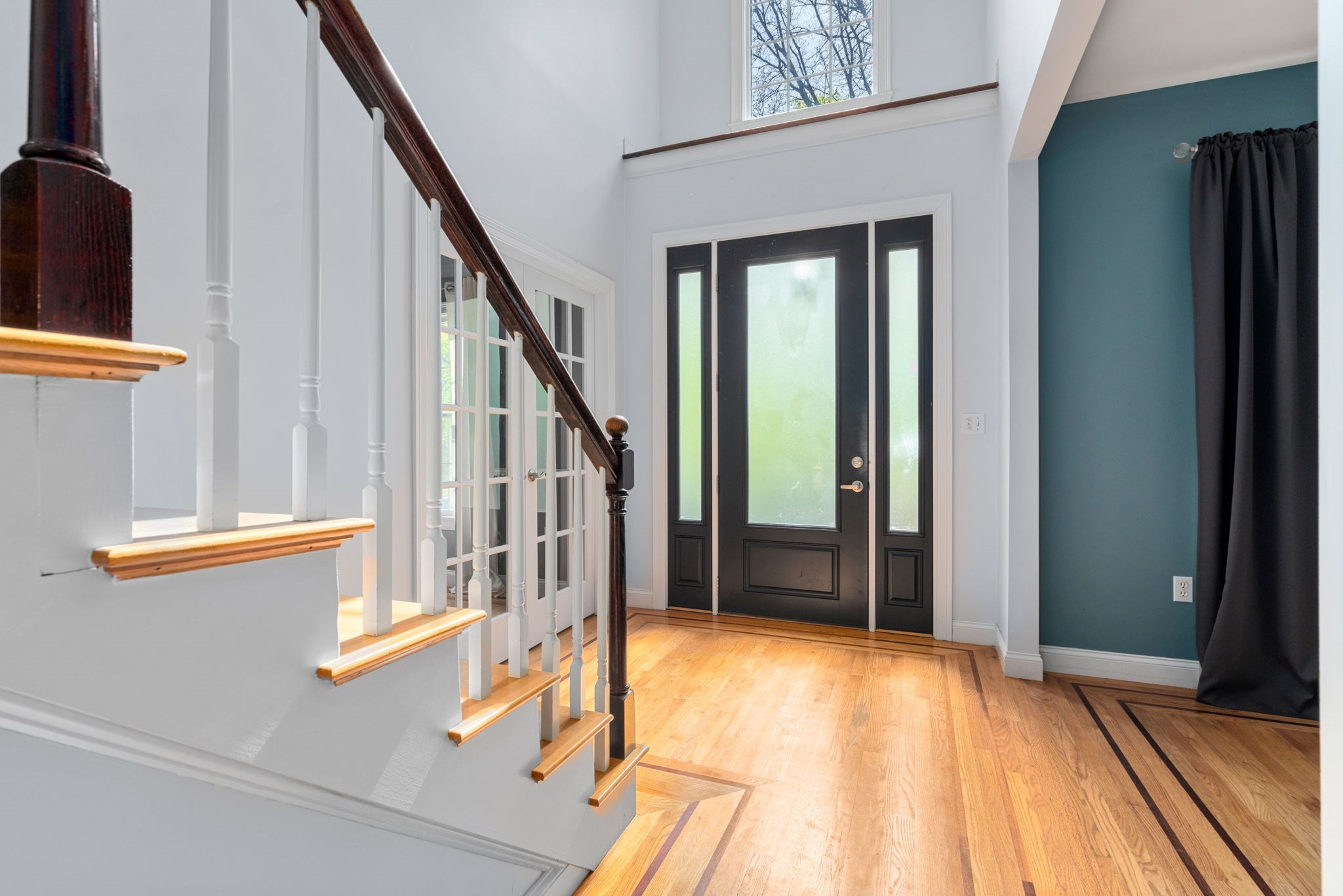 25 Carrolls Ln, Quincy, MA 02169 - Image 2