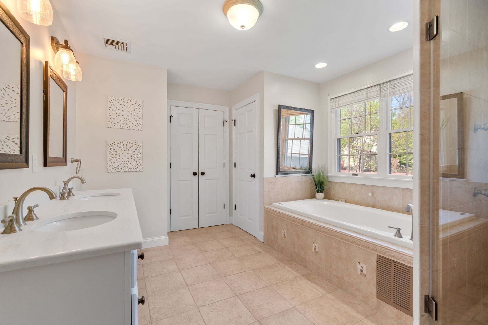 25 Carrolls Ln, Quincy, MA 02169 - Image 15
