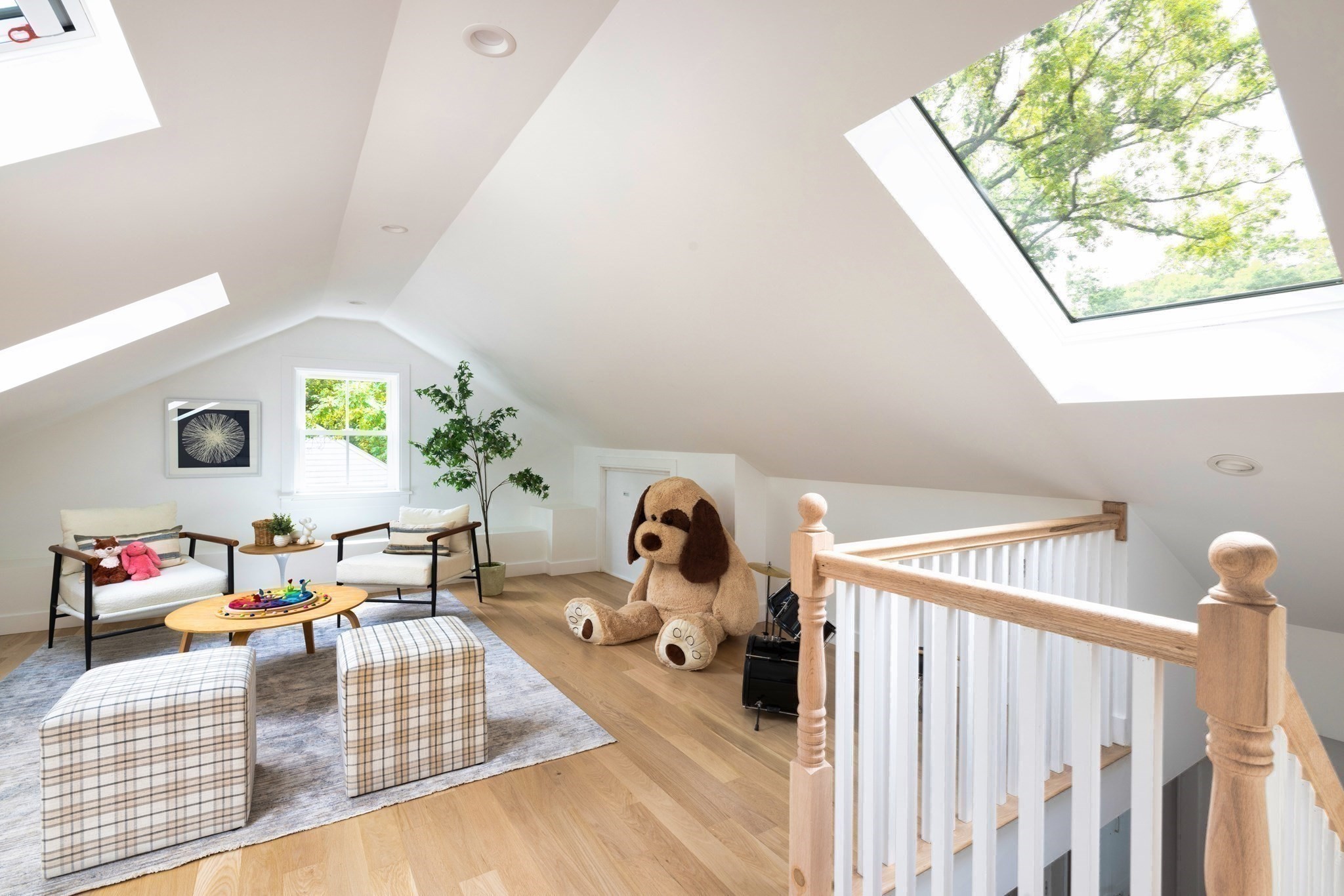 209 Bristol Rd, Wellesley, MA 02481 - Image 24