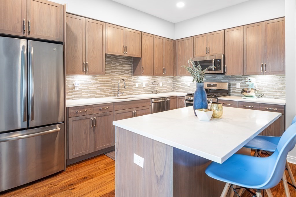 3531 Washington Street Unit 206, Jamaica Plain, Boston, MA 02130