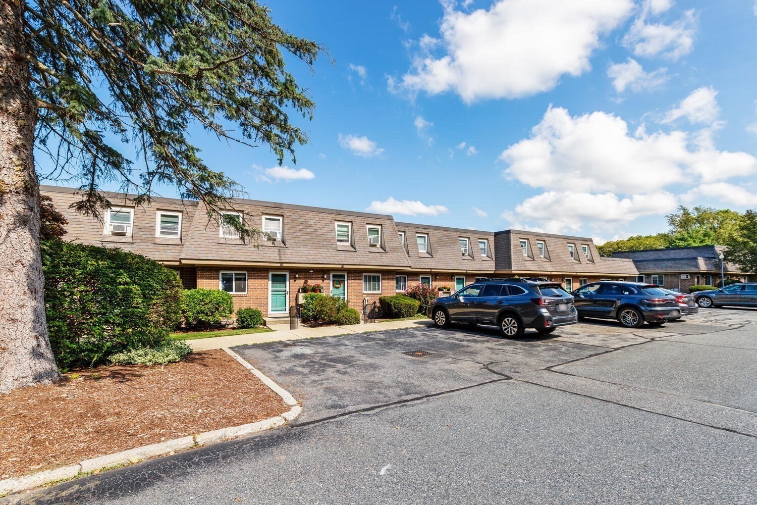 11 Walcott Valley Dr Unit 11, Hopkinton, MA 01748 - Image 3