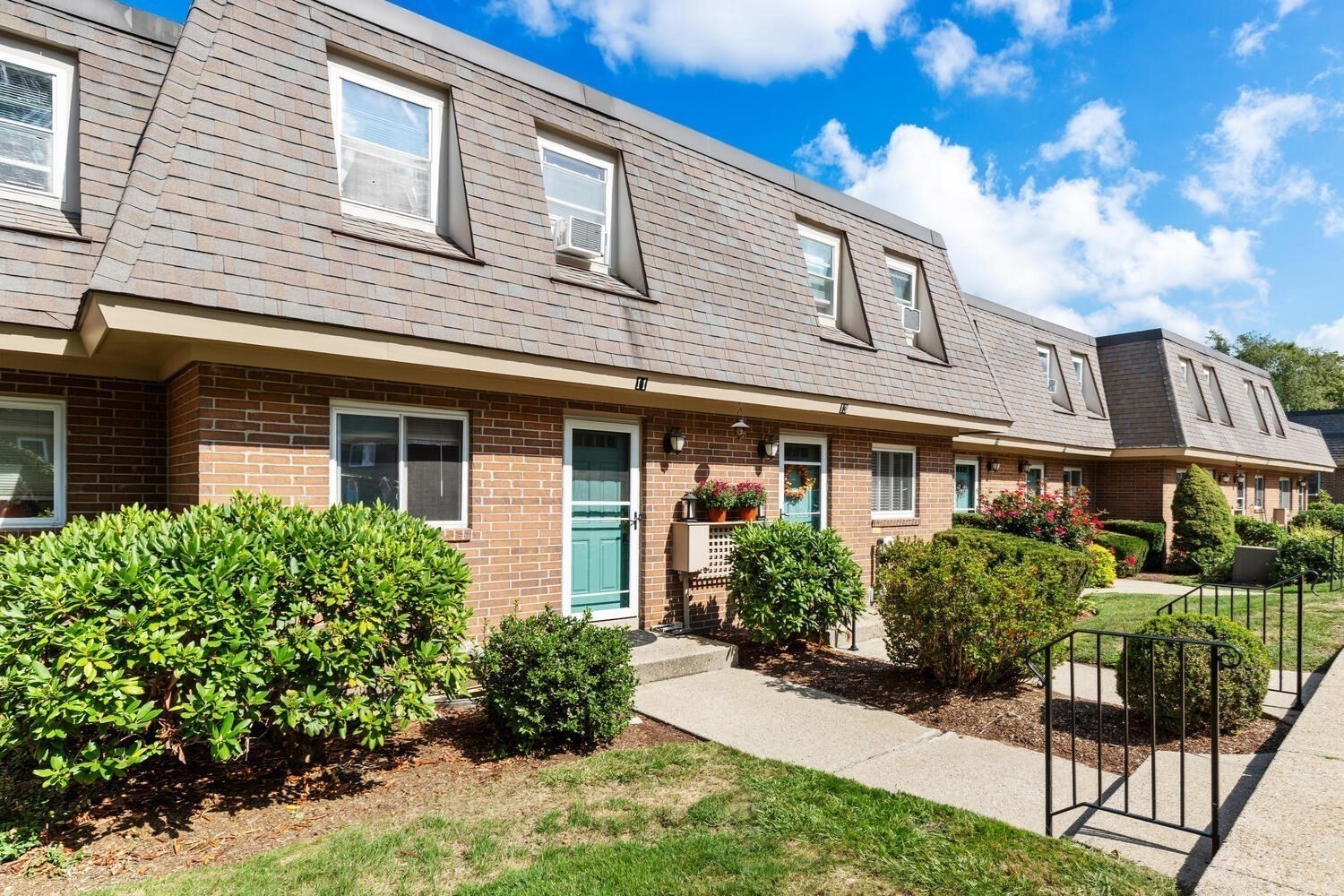 11 Walcott Valley Dr Unit 11, Hopkinton, MA 01748 - Image 4
