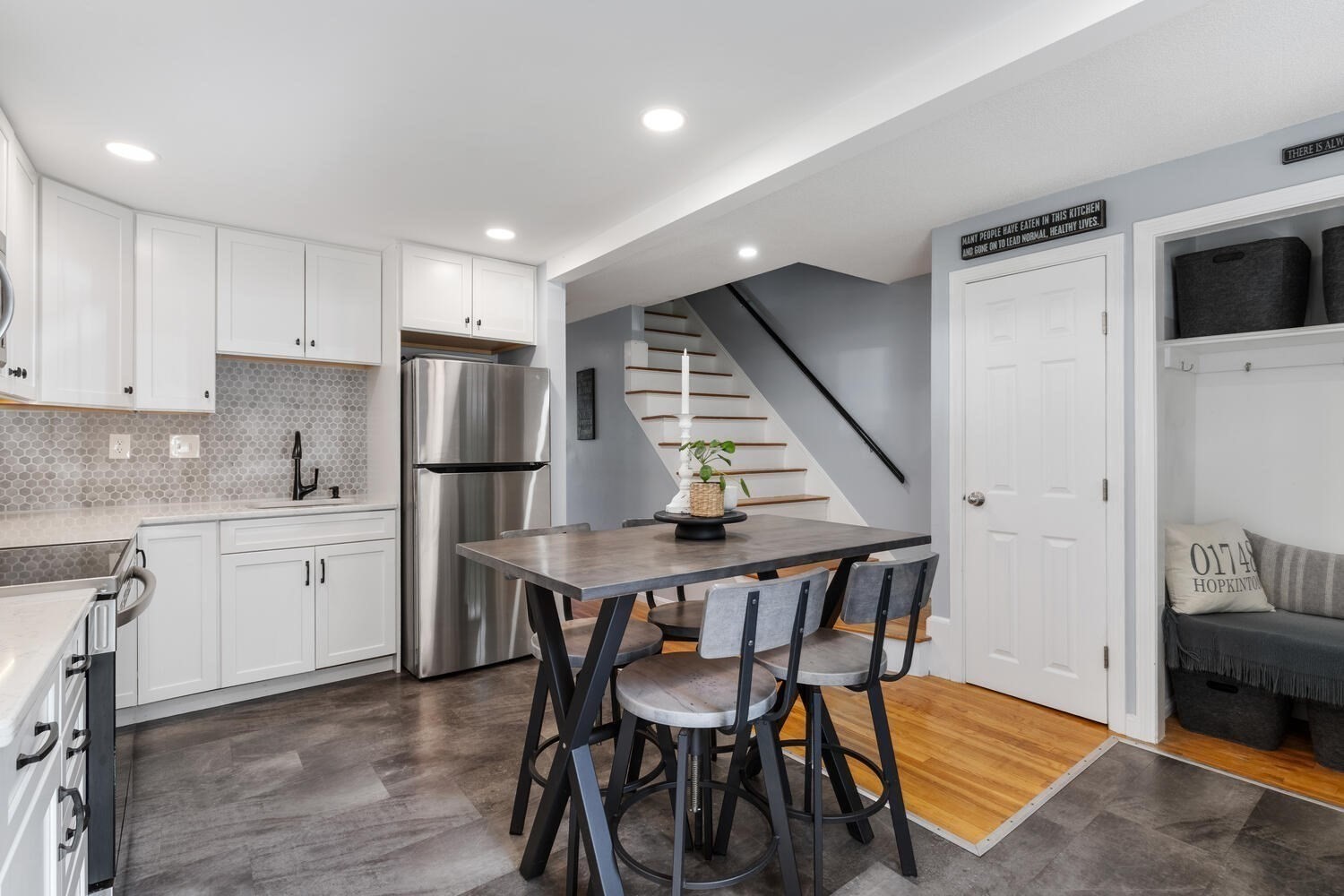 11 Walcott Valley Dr Unit 11, Hopkinton, MA 01748 - Image 8