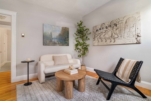 5 Waldo Ave, Apt 2A