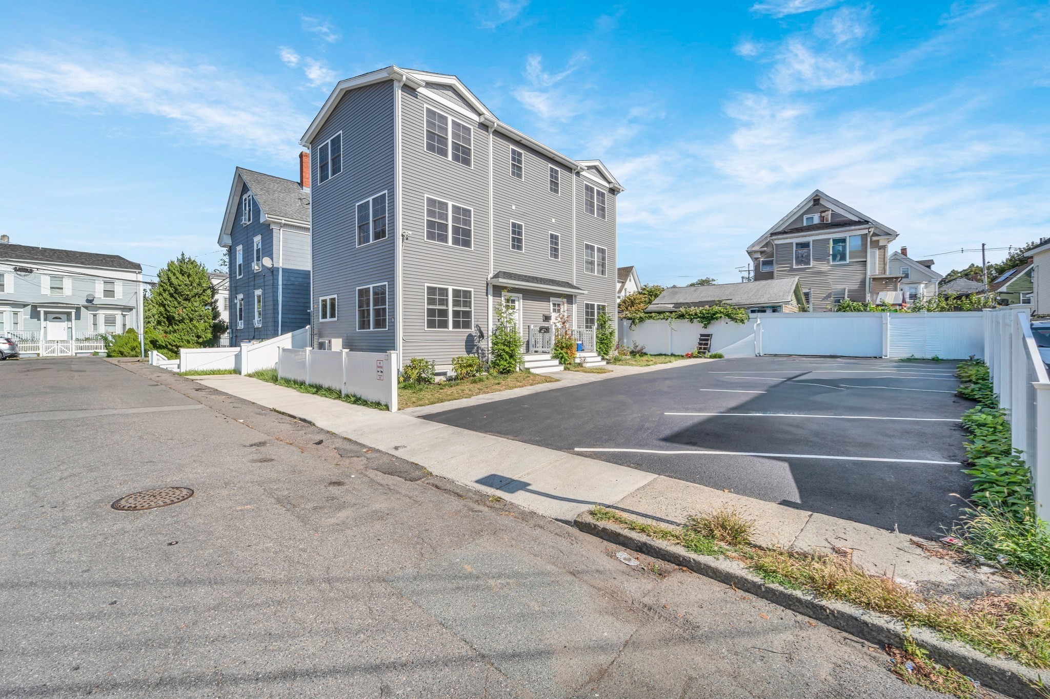 6 Pinkham Pl Unit 2, Lynn, MA 01902