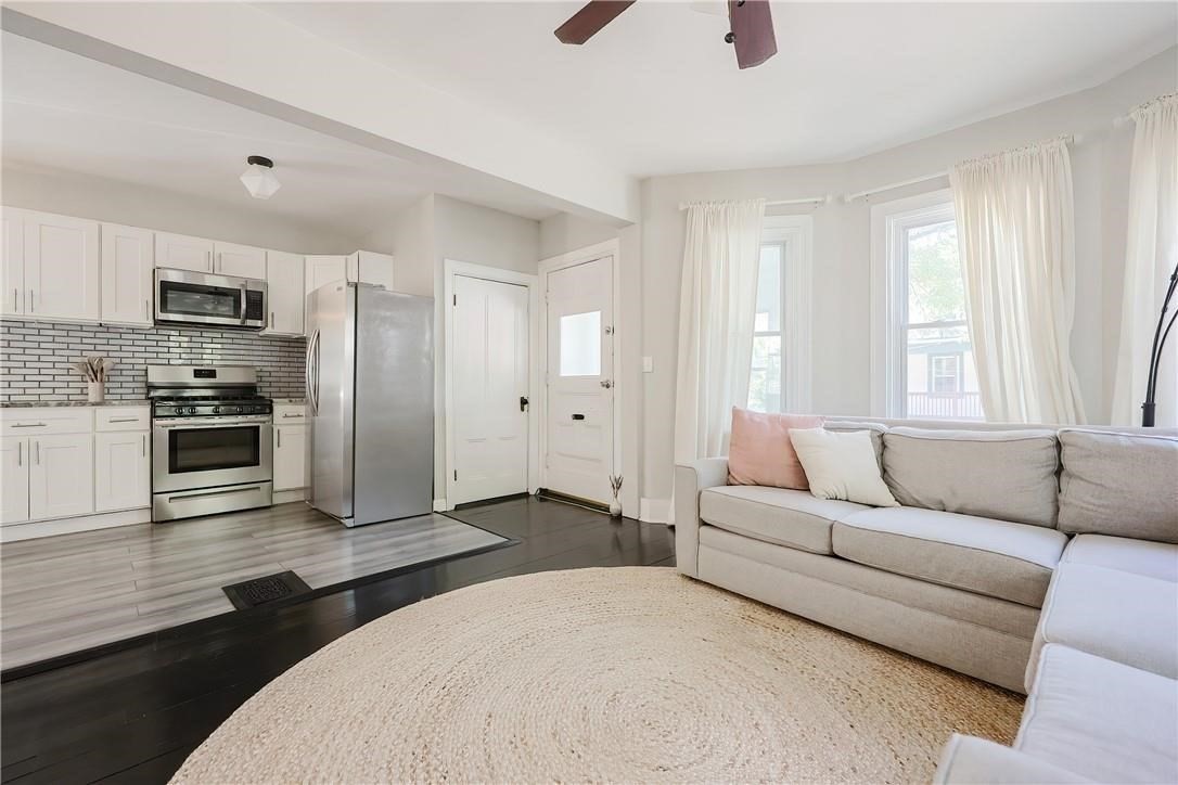 41 Depew 09207 - Image 14