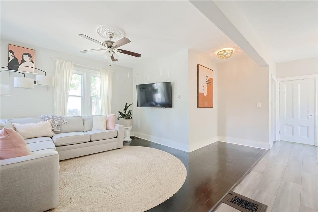 41 Depew 09207 - Image 15