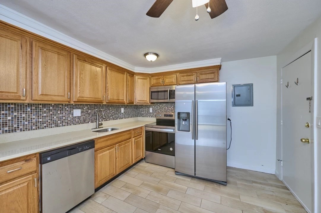 87 Cedar St Unit 10, Malden, MA 02148 - Image 2