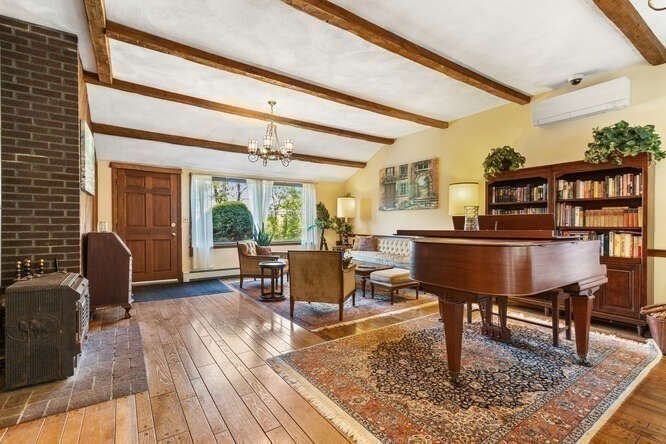 318 Austin  St Unit A, Newton, MA 02465 - Image 5