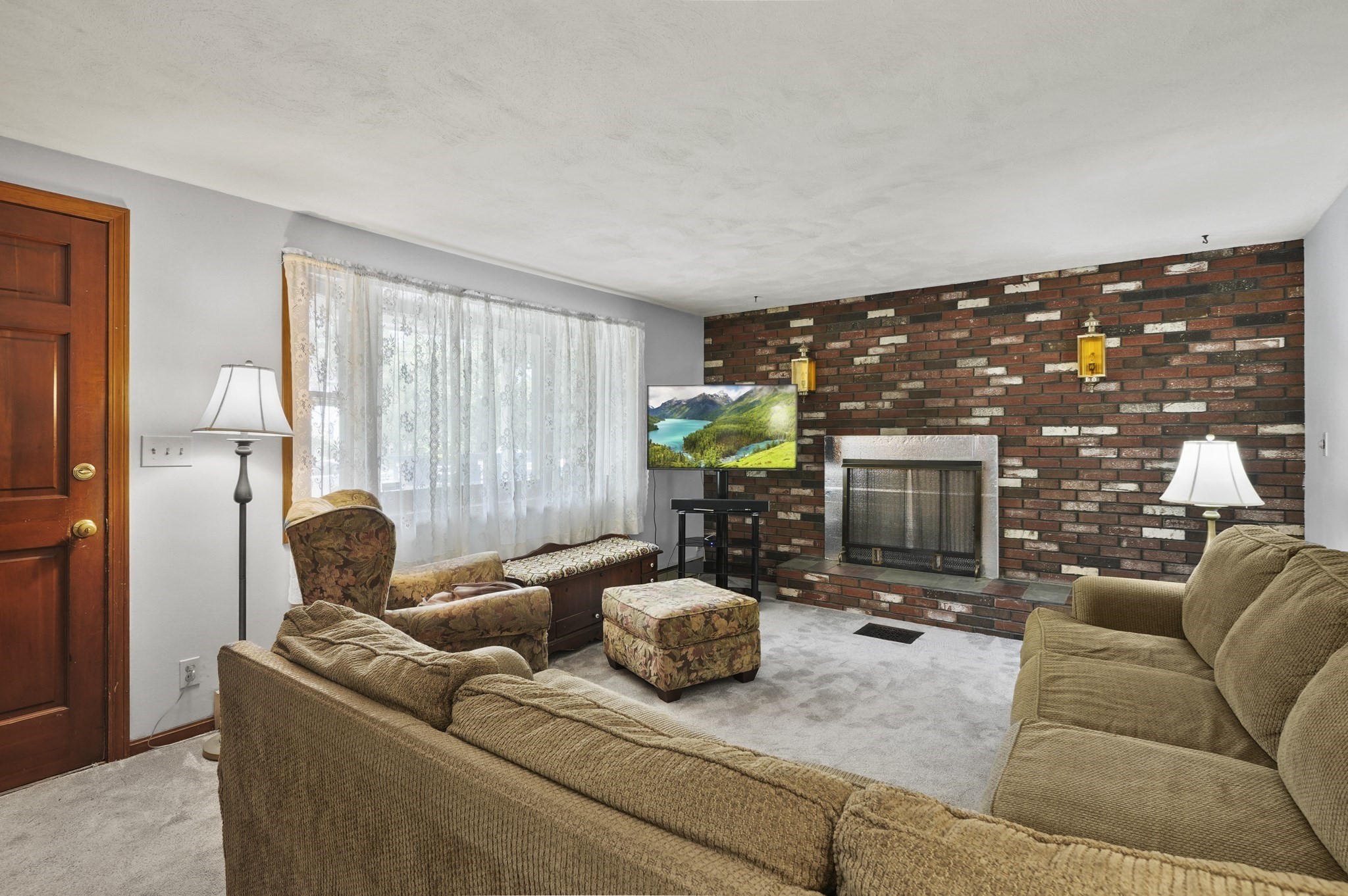 313 Gulf Street, Shrewsbury, MA 01545 - Image 2