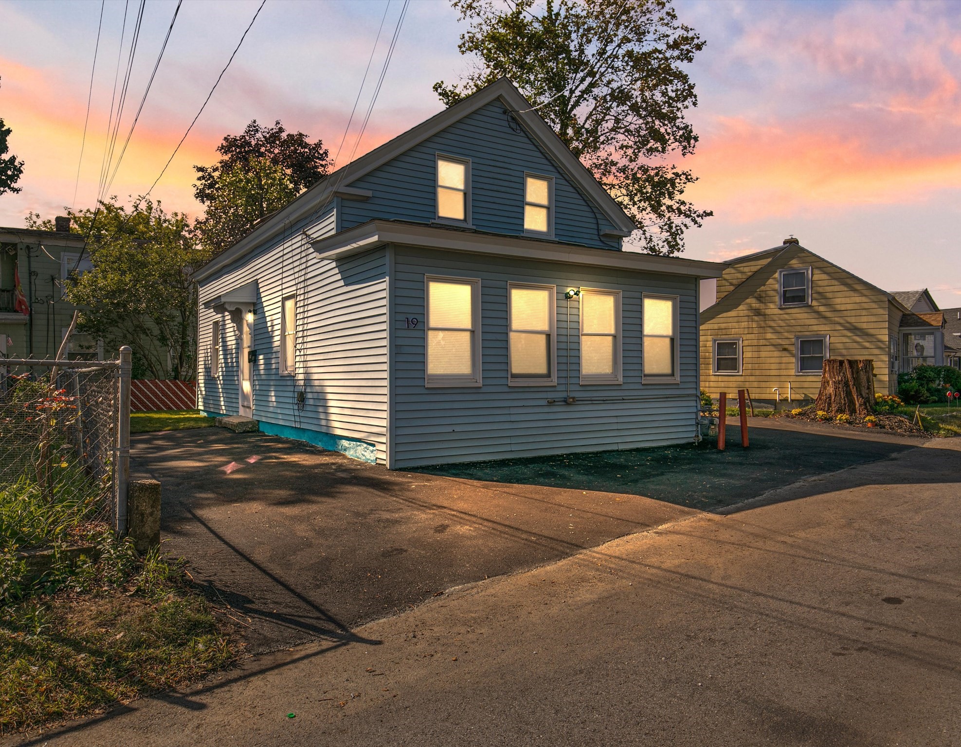 19 Front Street, Lawrence, MA 01843