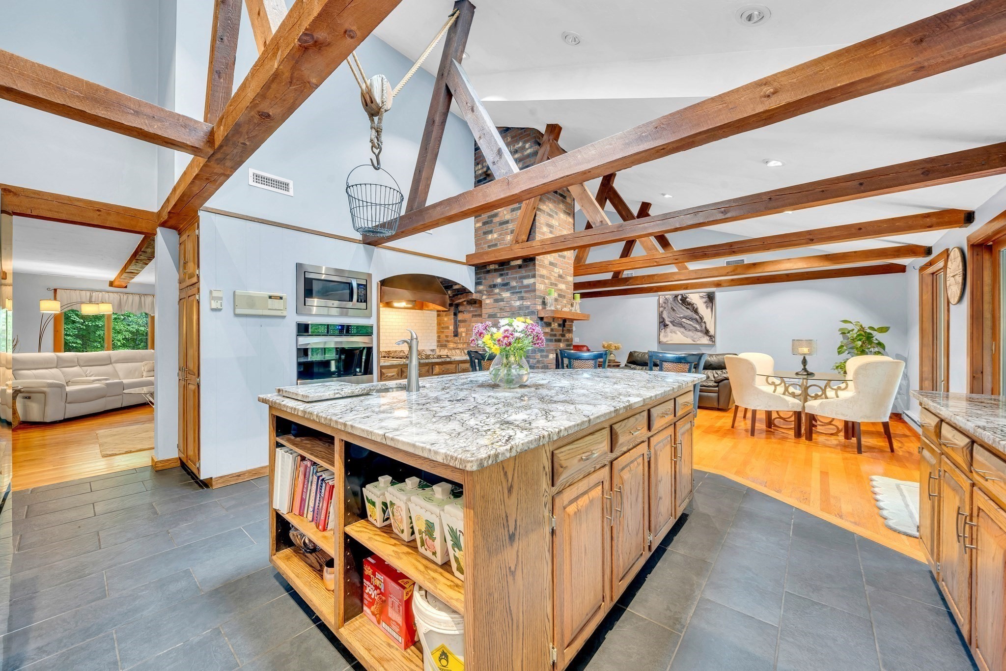 167 Middle St, West Newbury, MA 01985 - Image 2