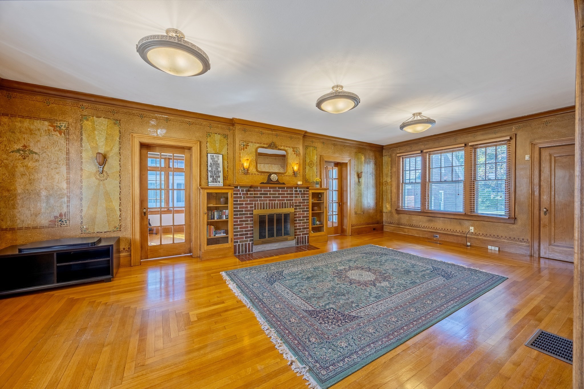 1793 Northampton Street, Holyoke, MA 01040 - Image 18