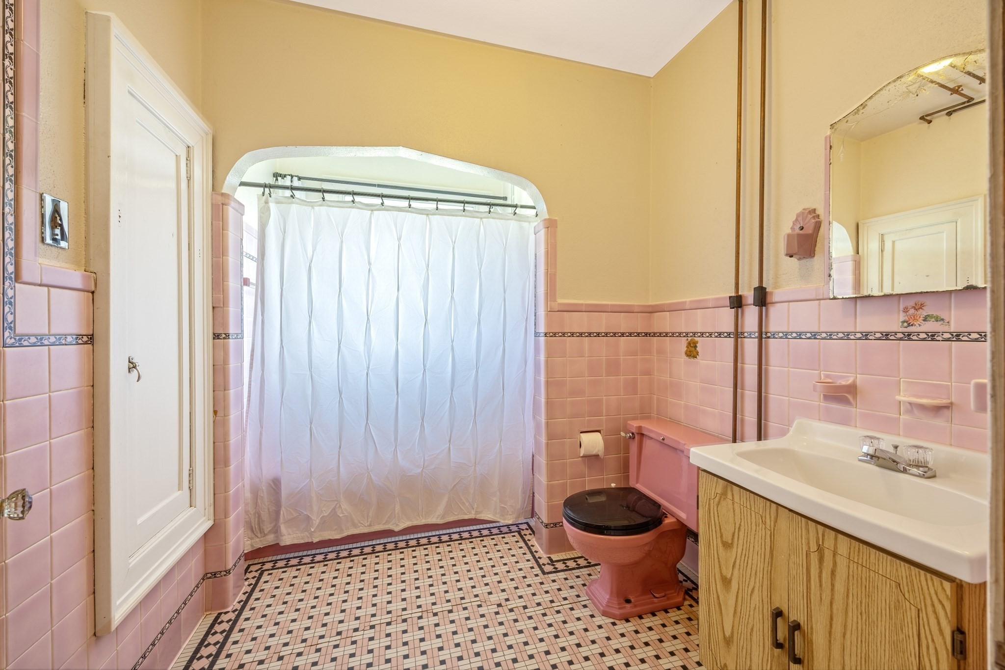 1793 Northampton Street, Holyoke, MA 01040 - Image 39