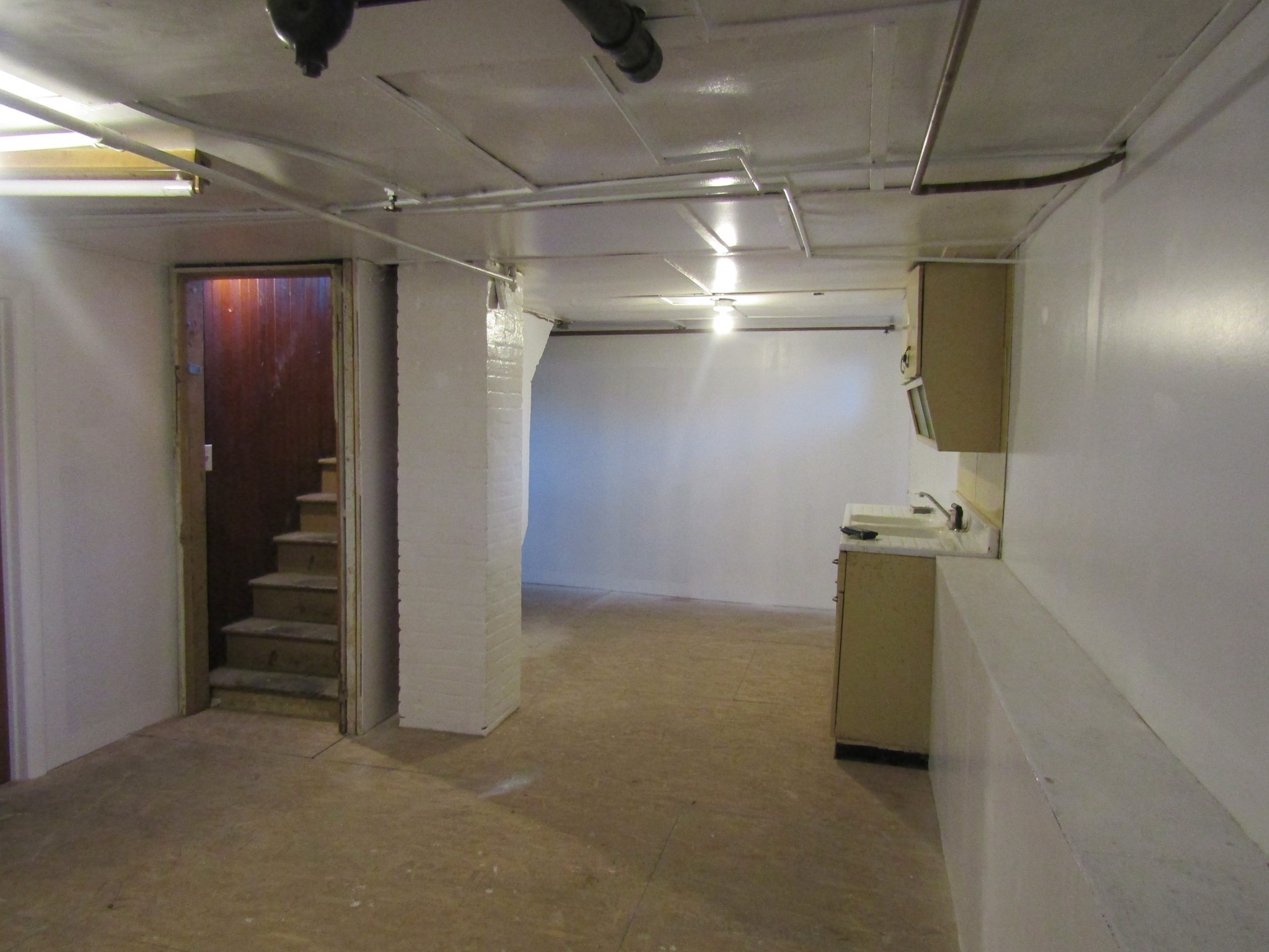 1166 Douglas Avenue, North Providence, RI 02904 - Image 34