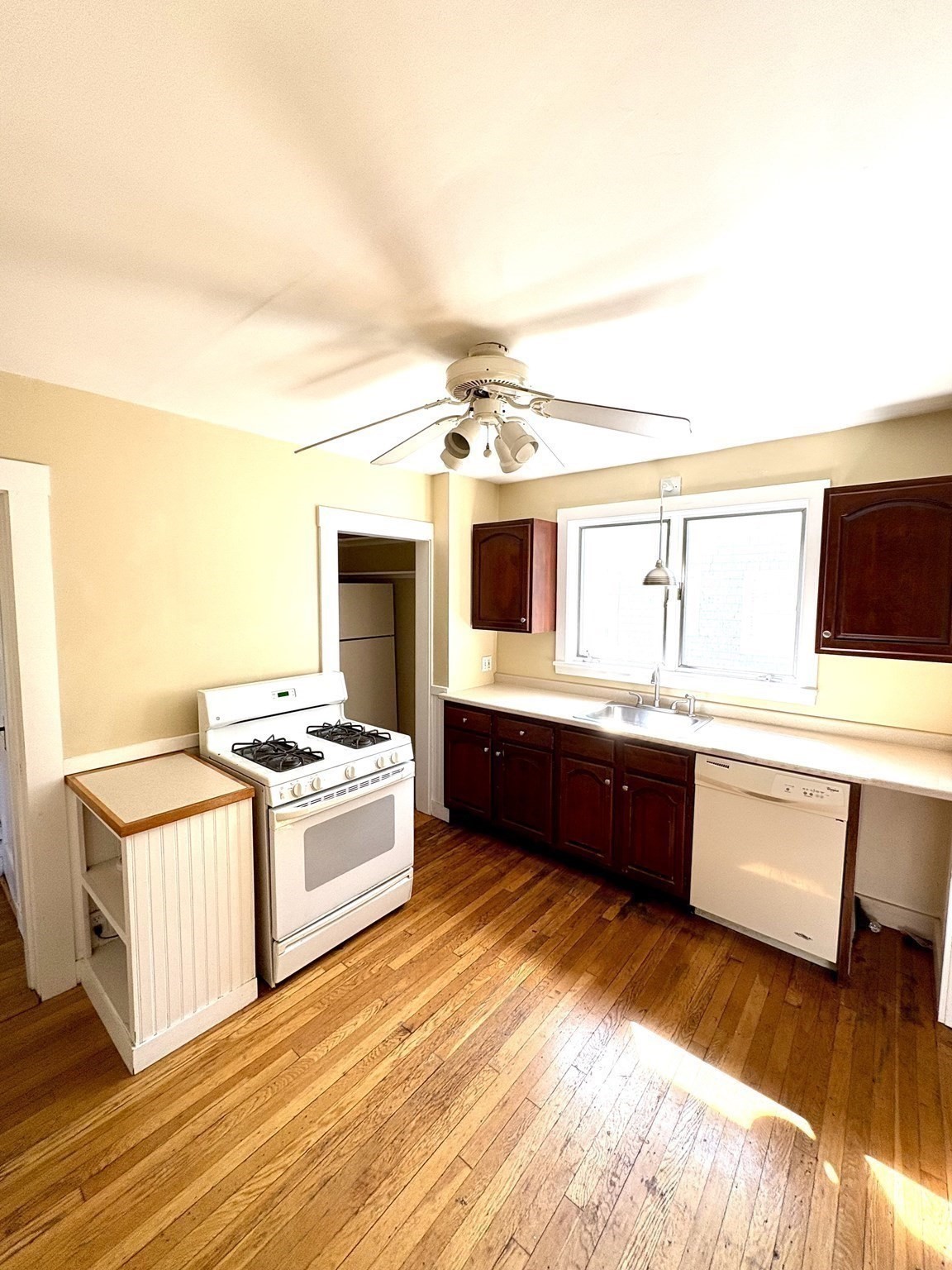 41 Century Street, Medford, MA 02155 - Image 15