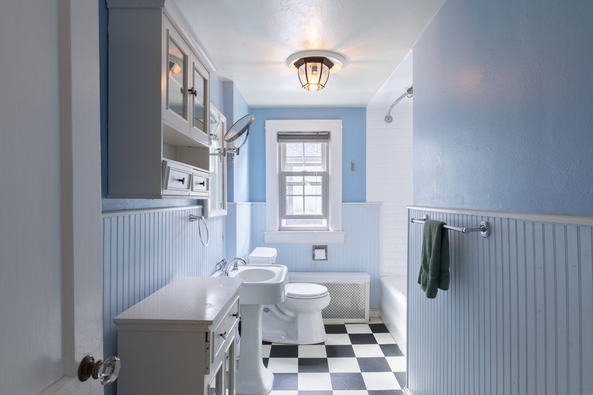 22 Liberty Street, Holyoke, MA 01040 - Image 15