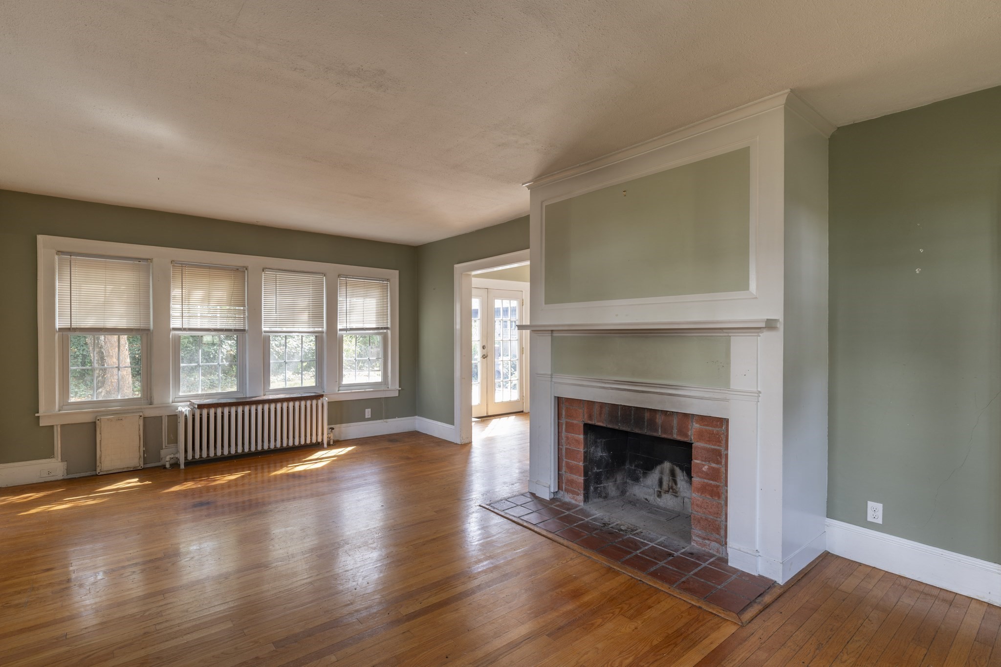 22 Liberty Street, Holyoke, MA 01040 - Image 6