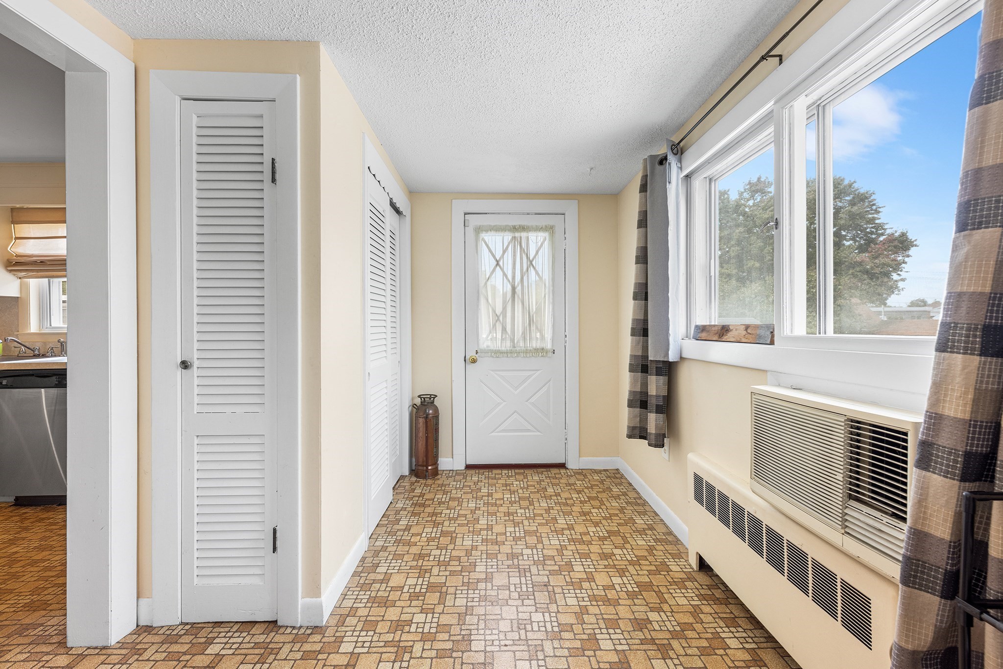 39 Badger Rd, Hyde Park, Boston, MA 02136 - Image 14