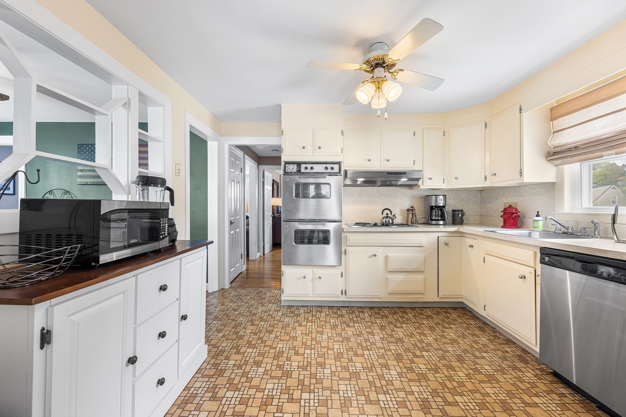 39 Badger Rd, Hyde Park, Boston, MA 02136 - Image 7