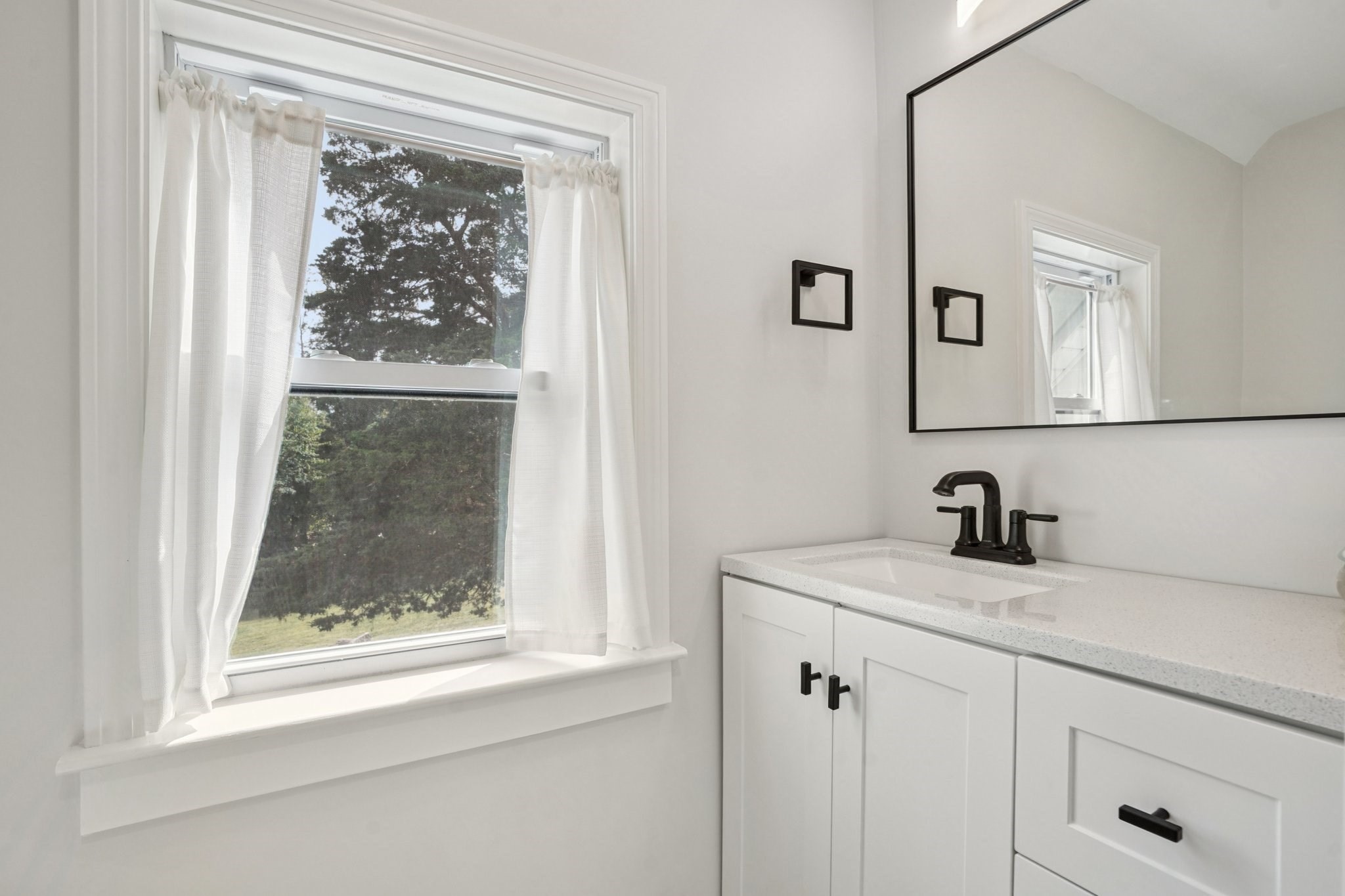 44 Richardson Corner Rd, Charlton, MA 01507 - Image 25