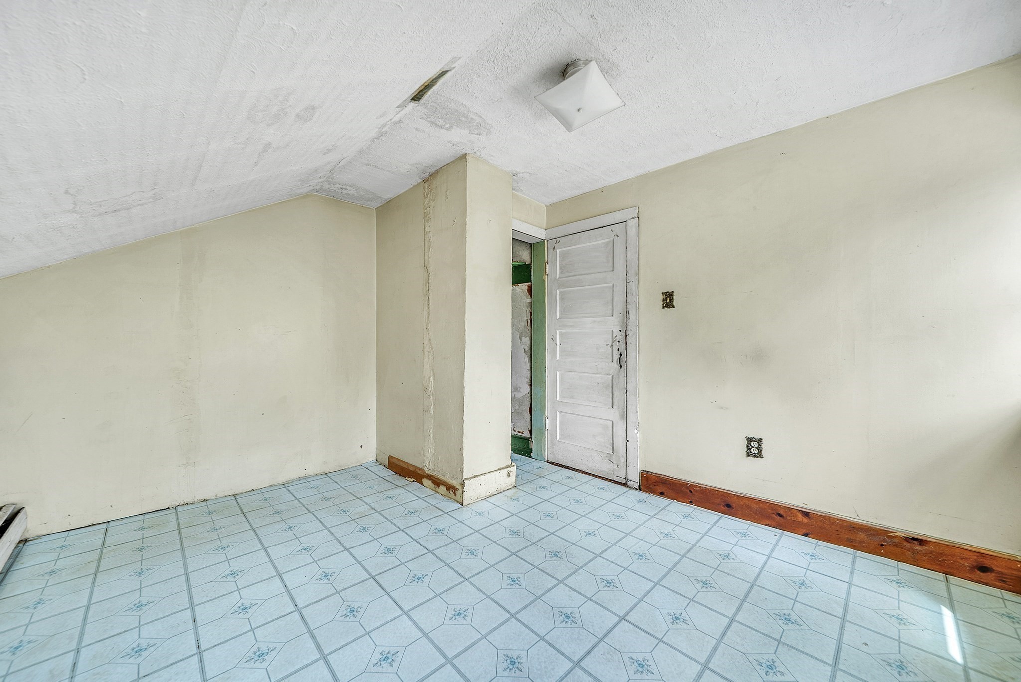 14 Kennebec St, Mattapan, Boston, MA 02126 - Image 11