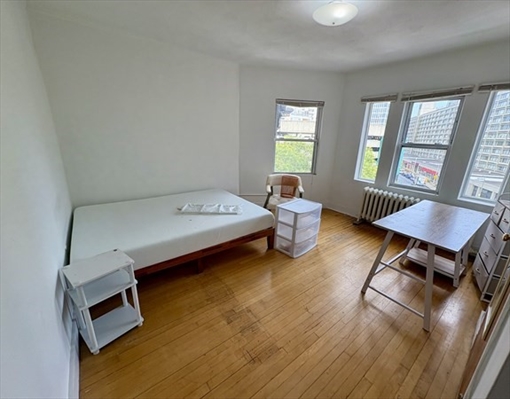 16 Westland Ave, Apt 506