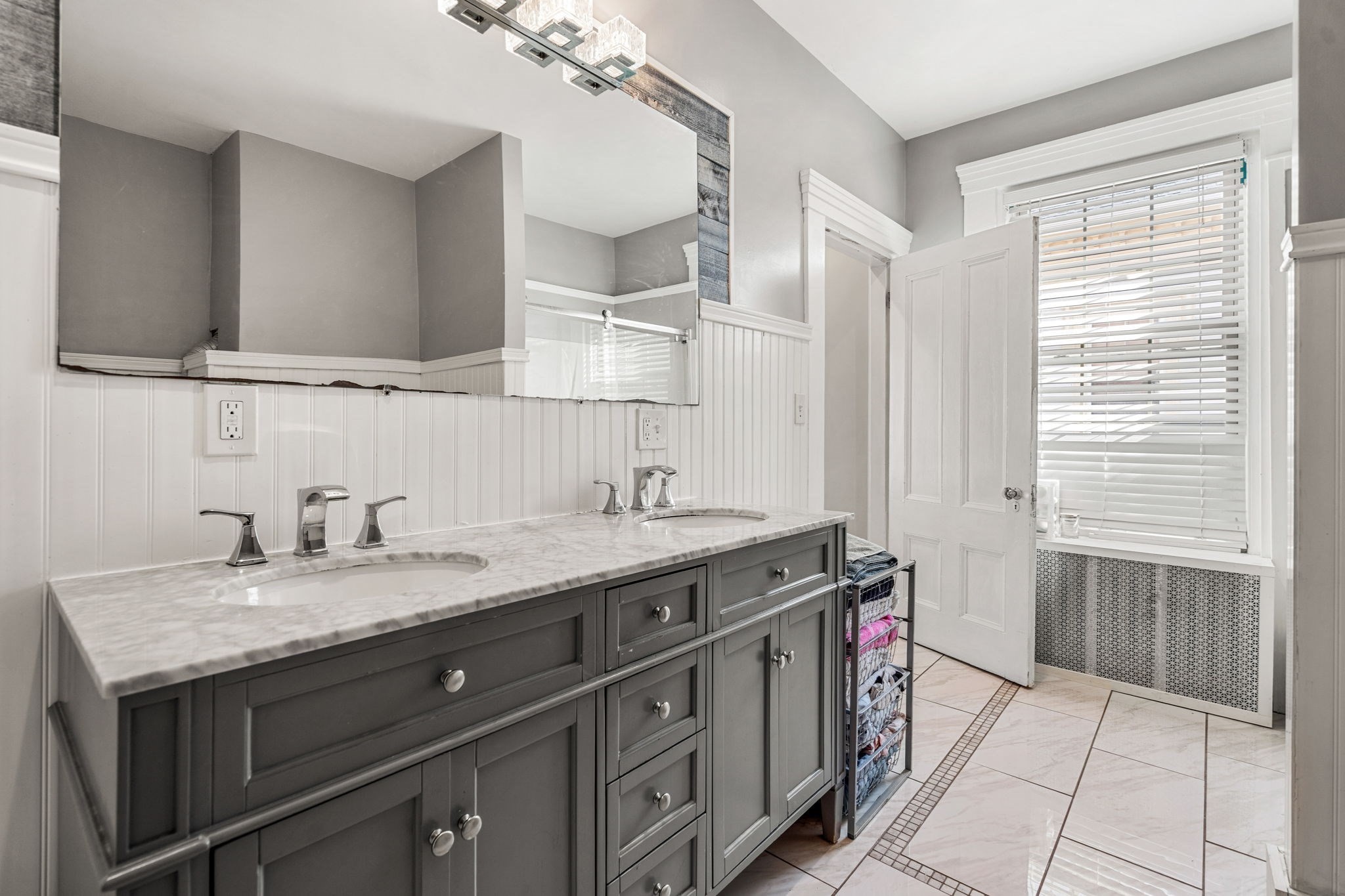 33 Middle St, Gloucester, MA 01930 - Image 27