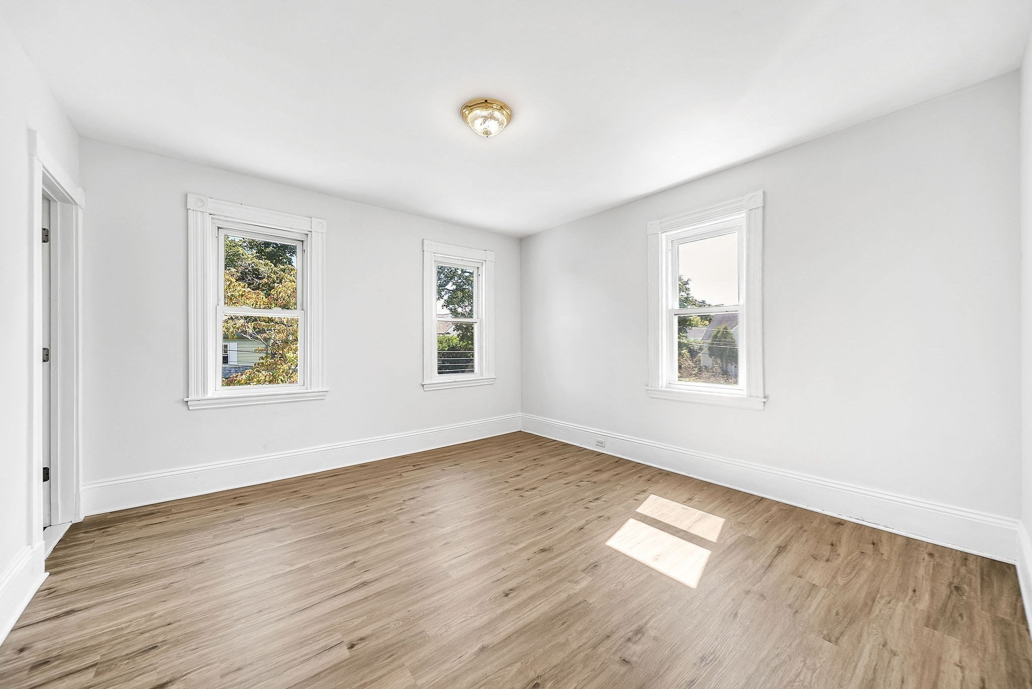 13 Weir St, Newton, MA 02466 - Image 25