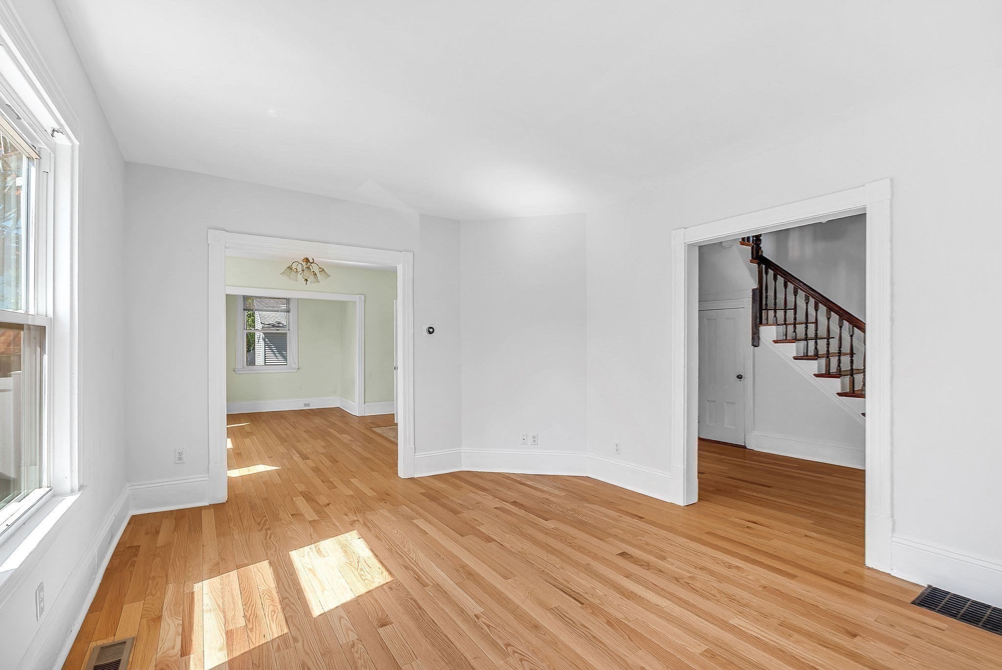 13 Weir St, Newton, MA 02466 - Image 8
