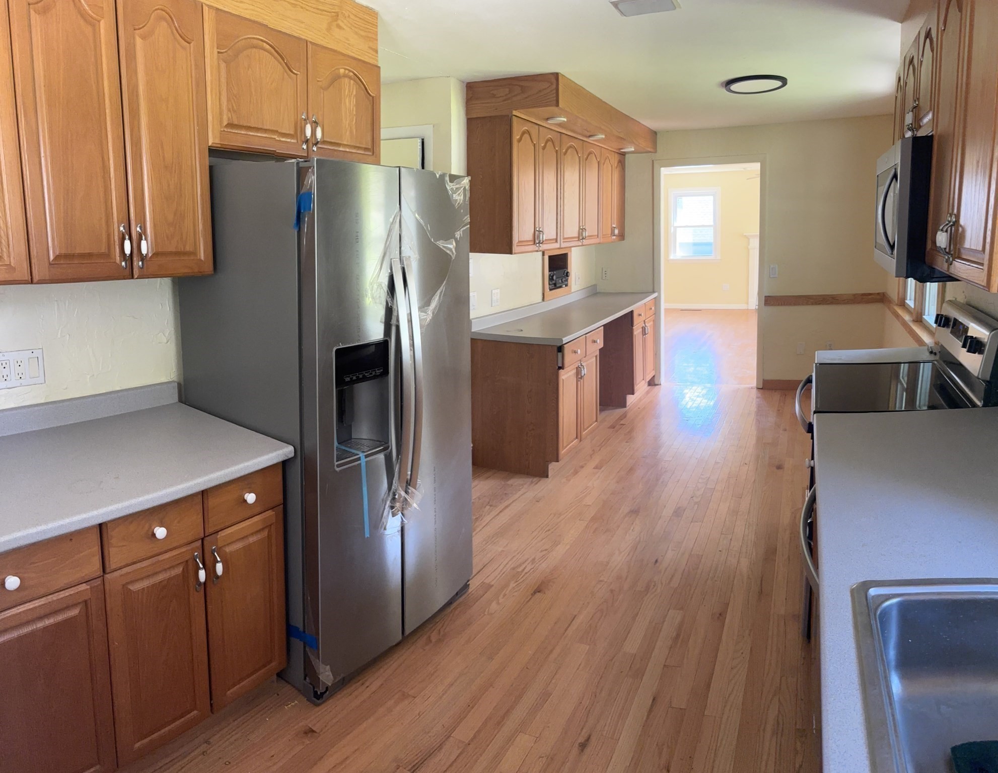 1037 Shaker Rd, Westfield, MA 01085 - Image 3