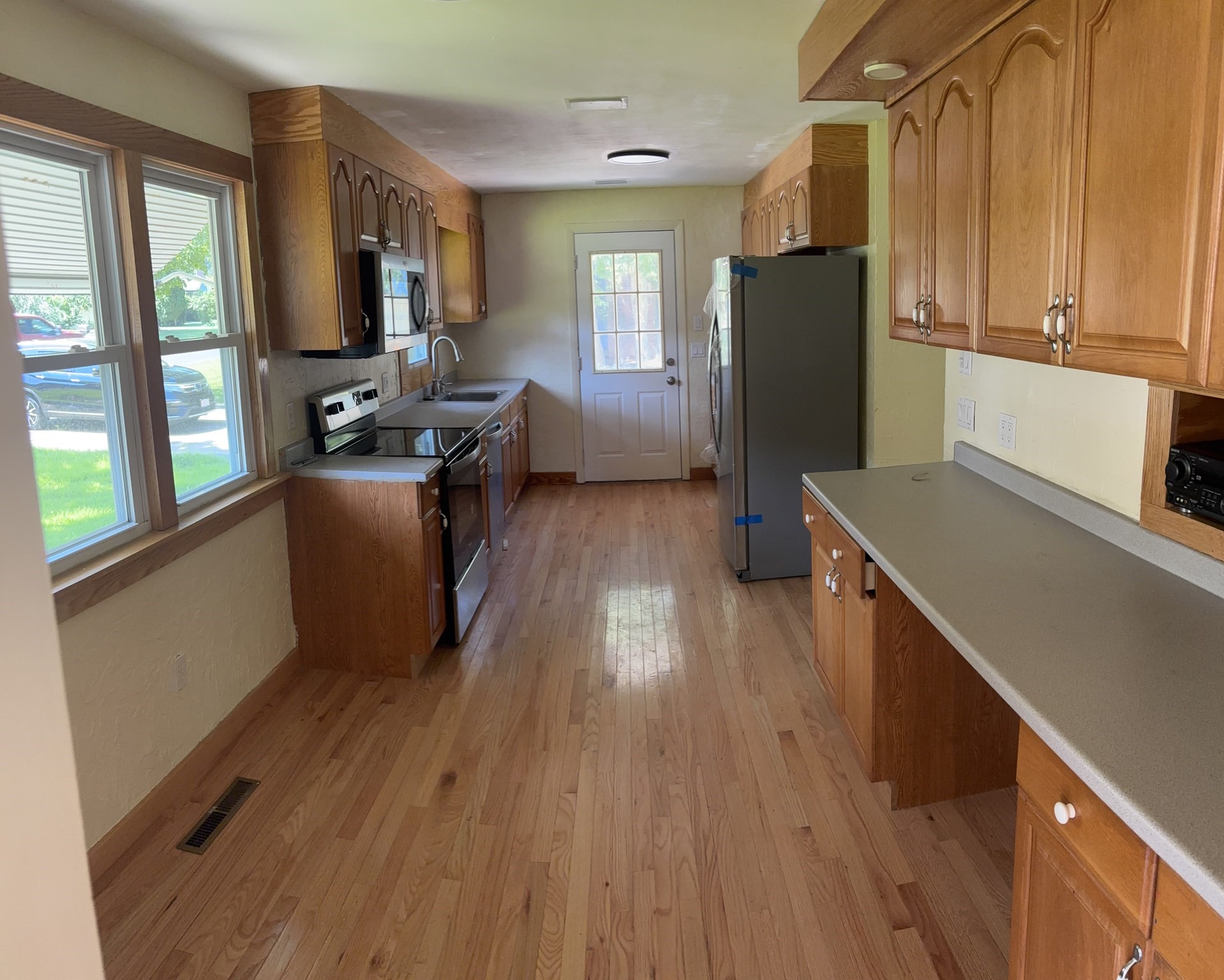 1037 Shaker Rd, Westfield, MA 01085 - Image 5