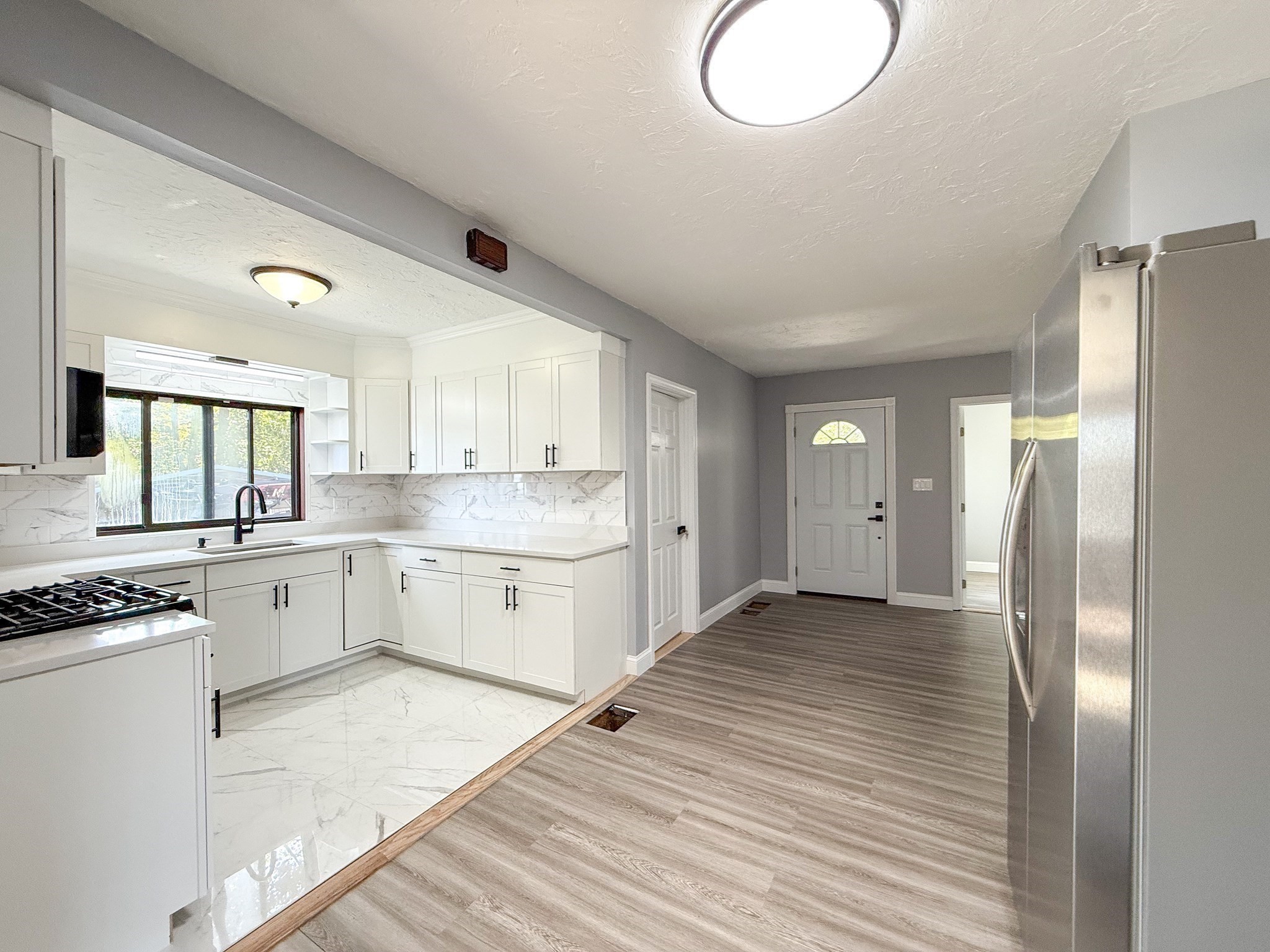 82 Holden St, Worcester, MA 01605 - Image 9