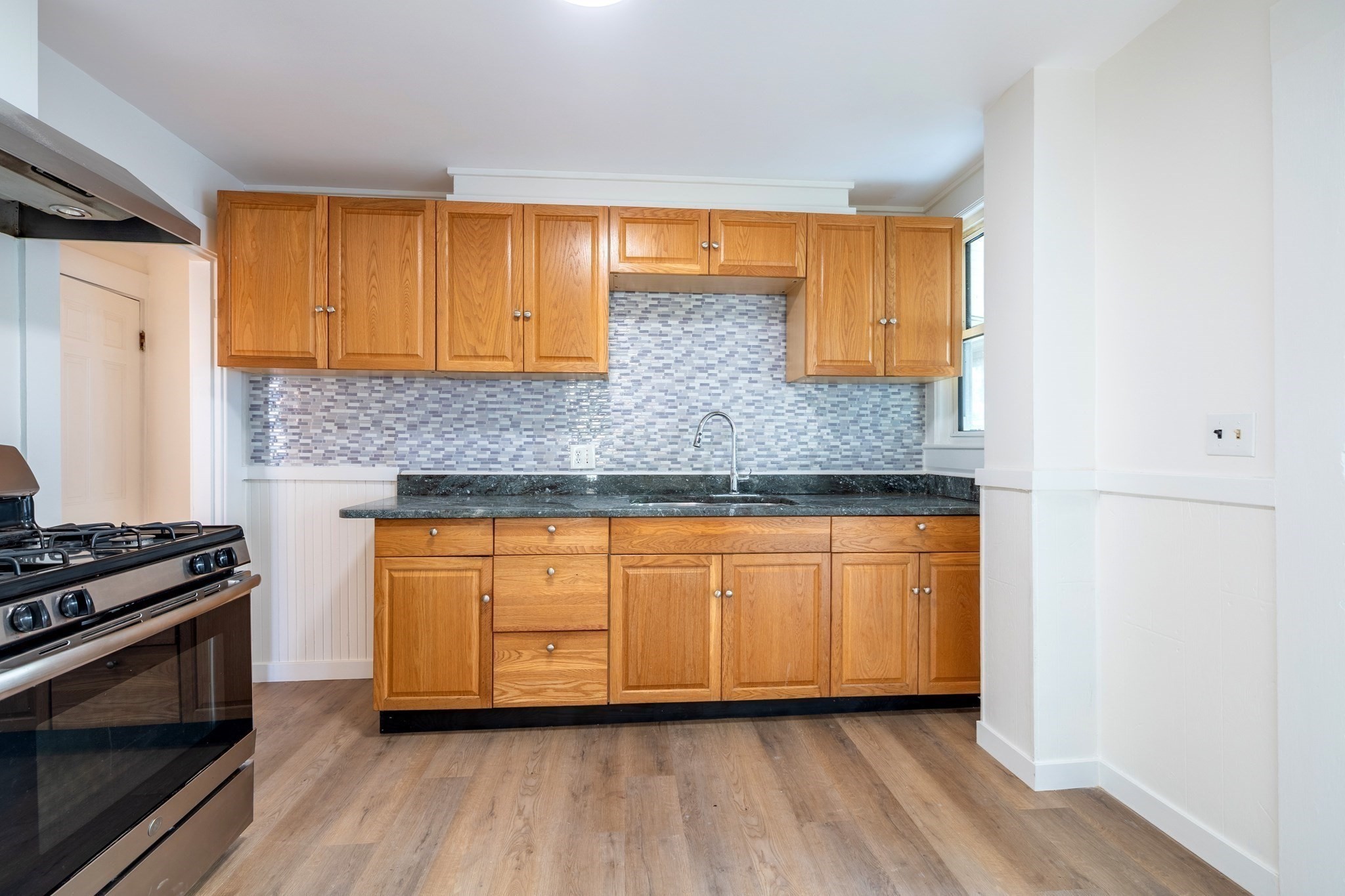 7 Buxton Ct, Andover, MA 01810 - Image 14