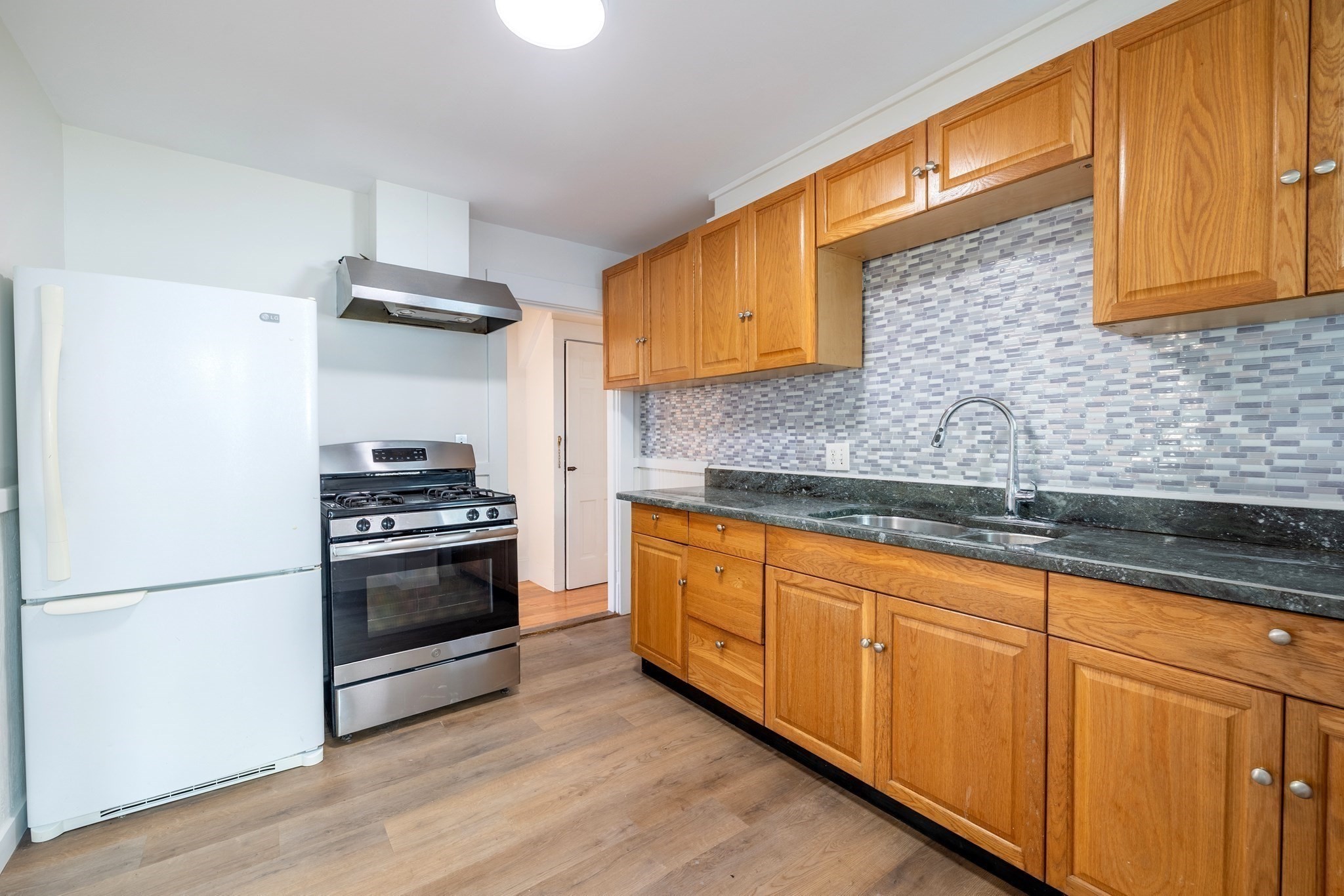 7 Buxton Ct, Andover, MA 01810 - Image 15