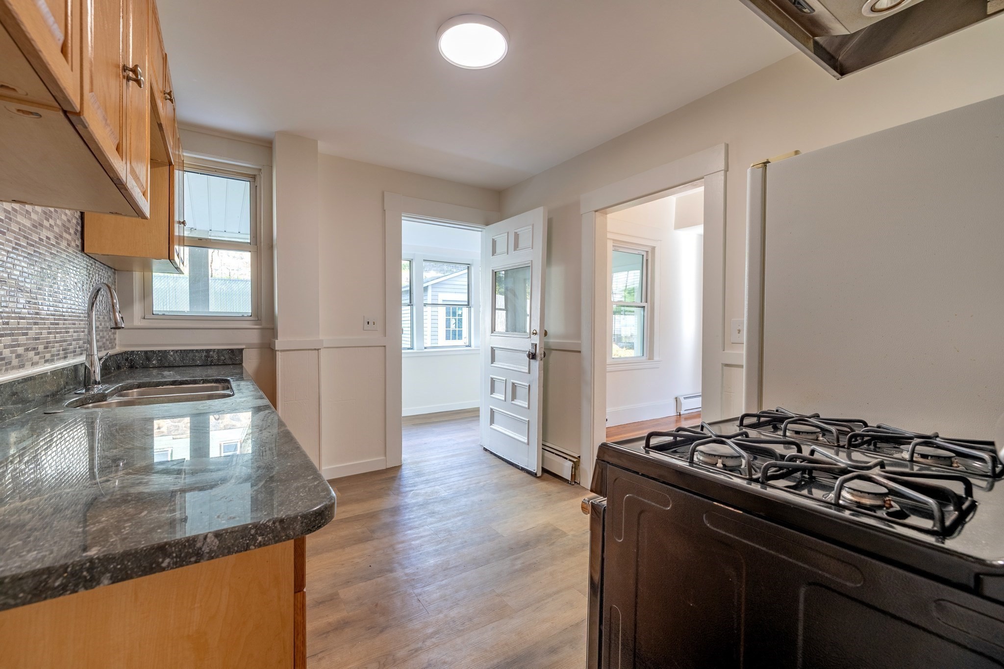 7 Buxton Ct, Andover, MA 01810 - Image 16