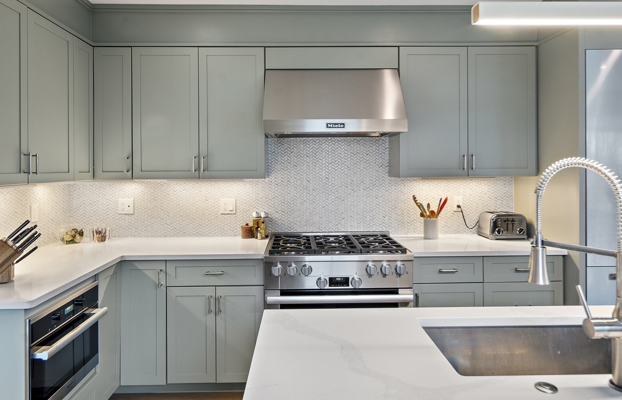 186 Mason Ter Unit 186, Brookline, MA 02446 - Image 6